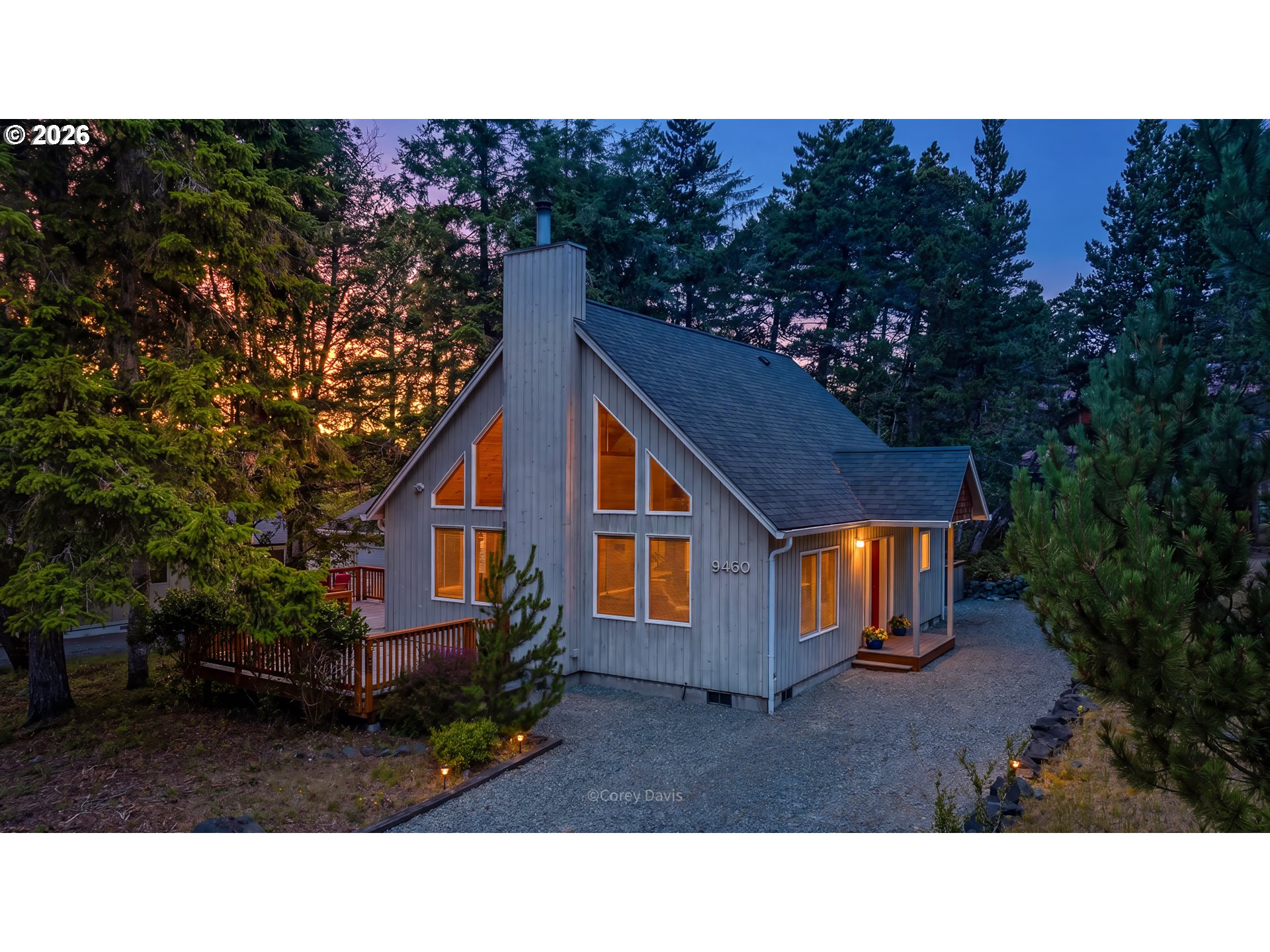9460 SANDPIPER LN