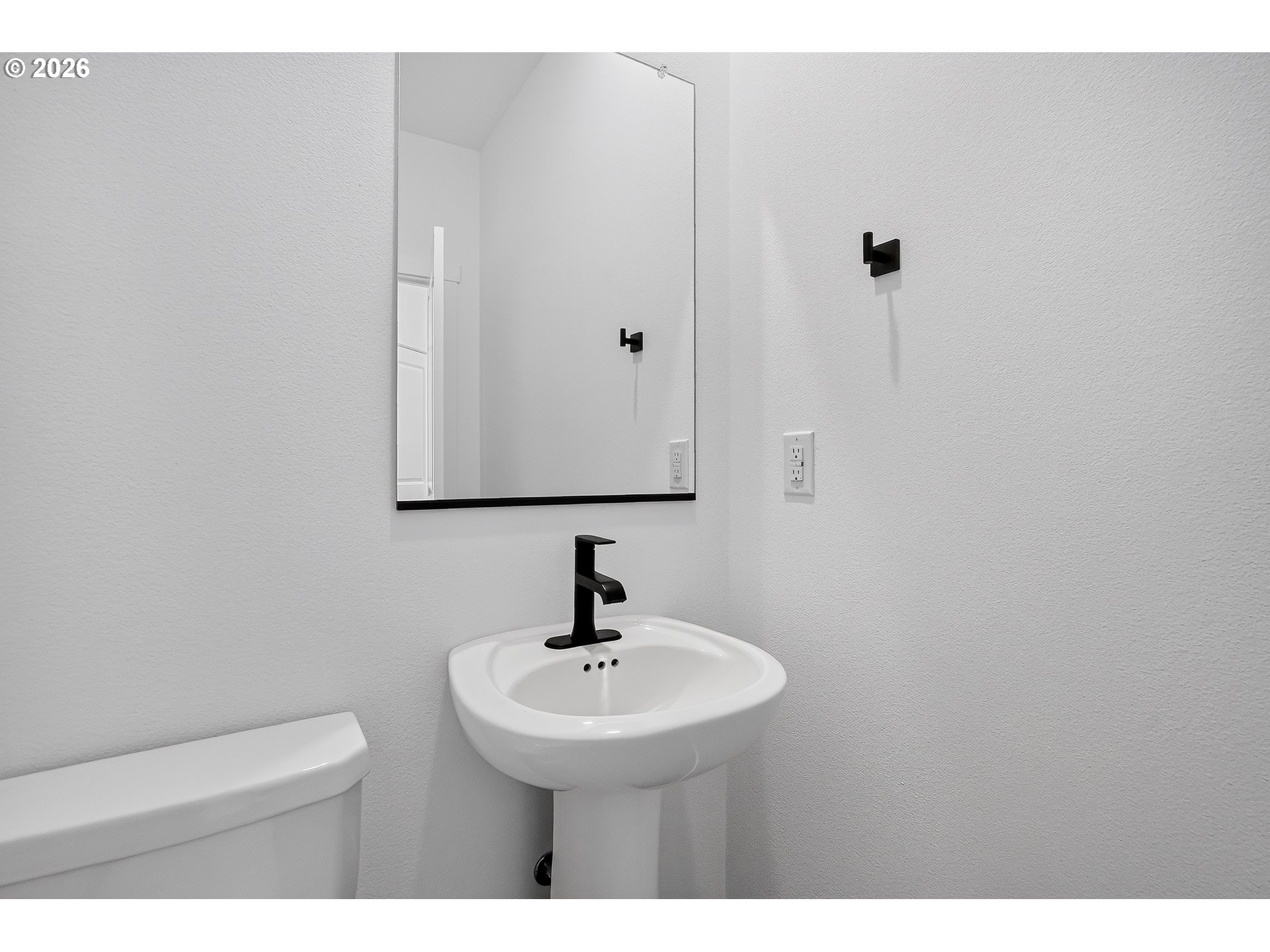 2315 Ash St Property Photo 14