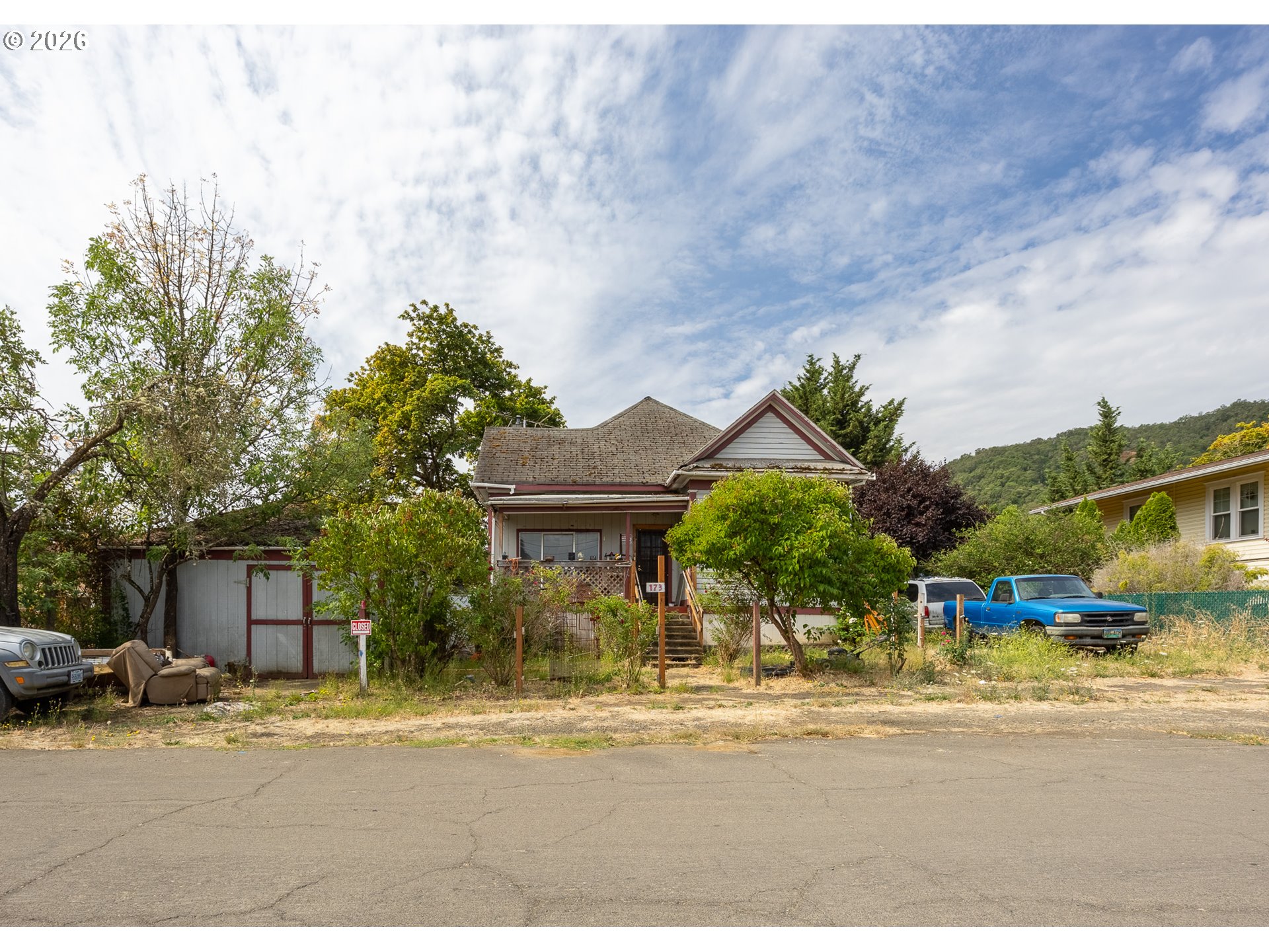 173 Se Miller Ave Property Photo 1