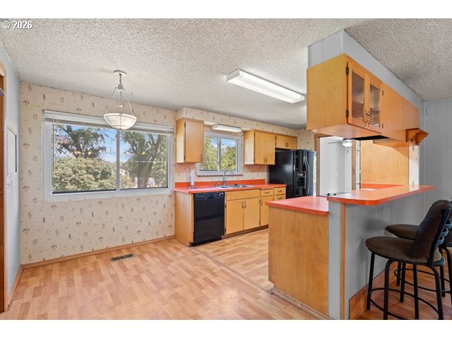 212 S Water St Property Photo 12
