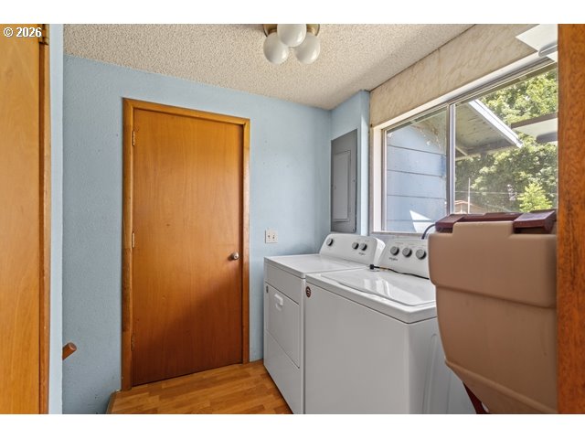 212 S Water St Property Photo 17
