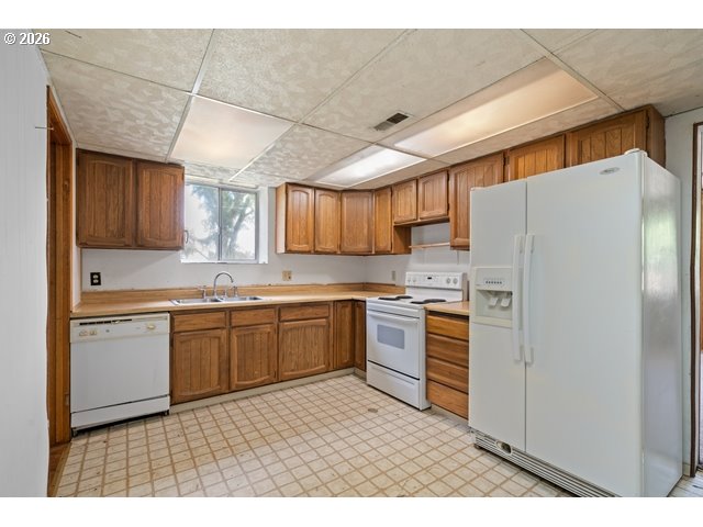 212 S Water St Property Photo 23