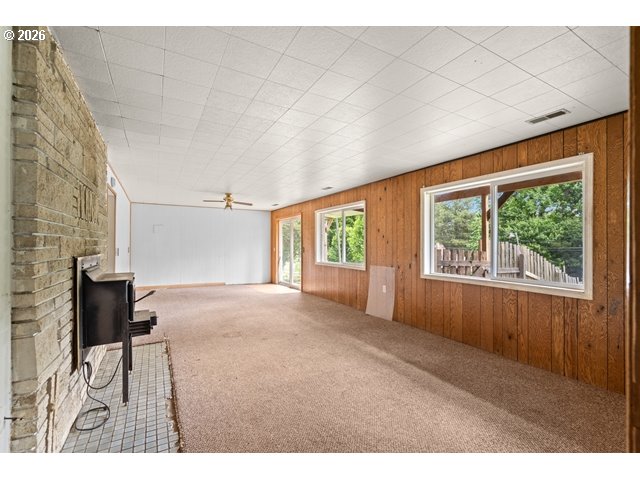 212 S Water St Property Photo 29