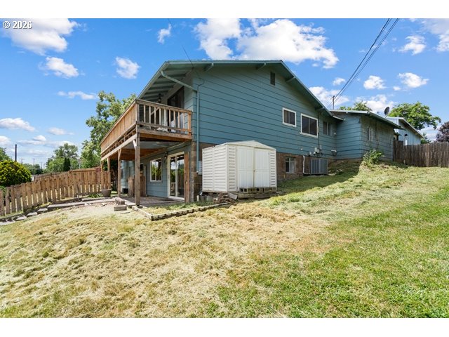 212 S Water St Property Photo 44