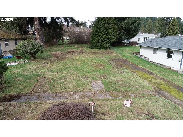 959 Rose Ave Property Photo 2