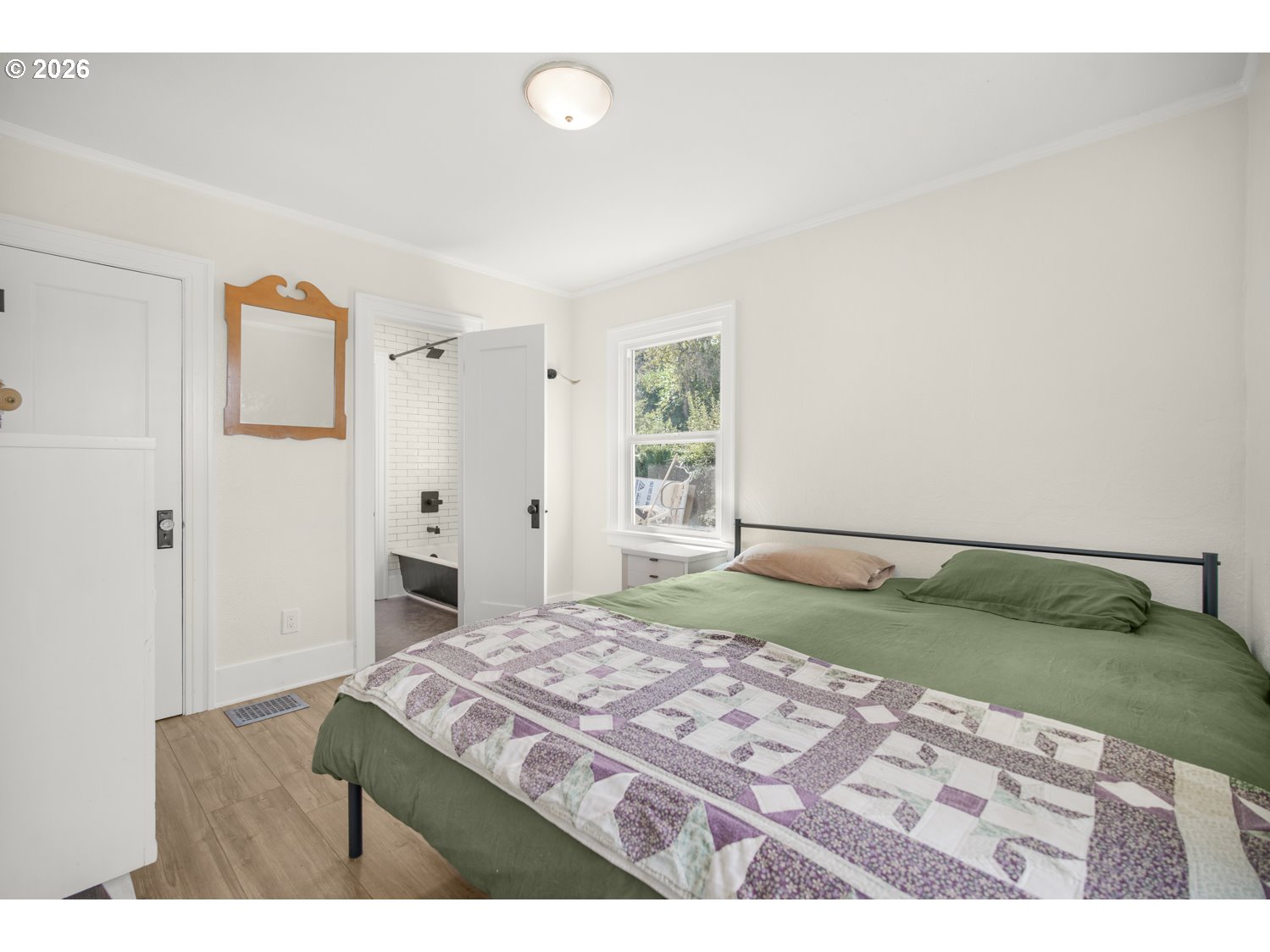 122 Rock St Property Photo 11