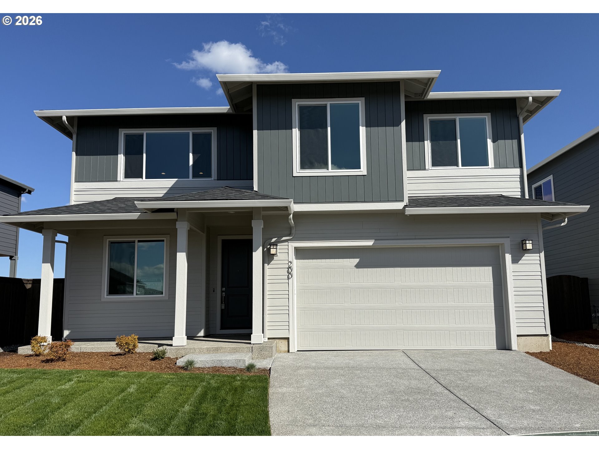 200 N 89th LOOP 255