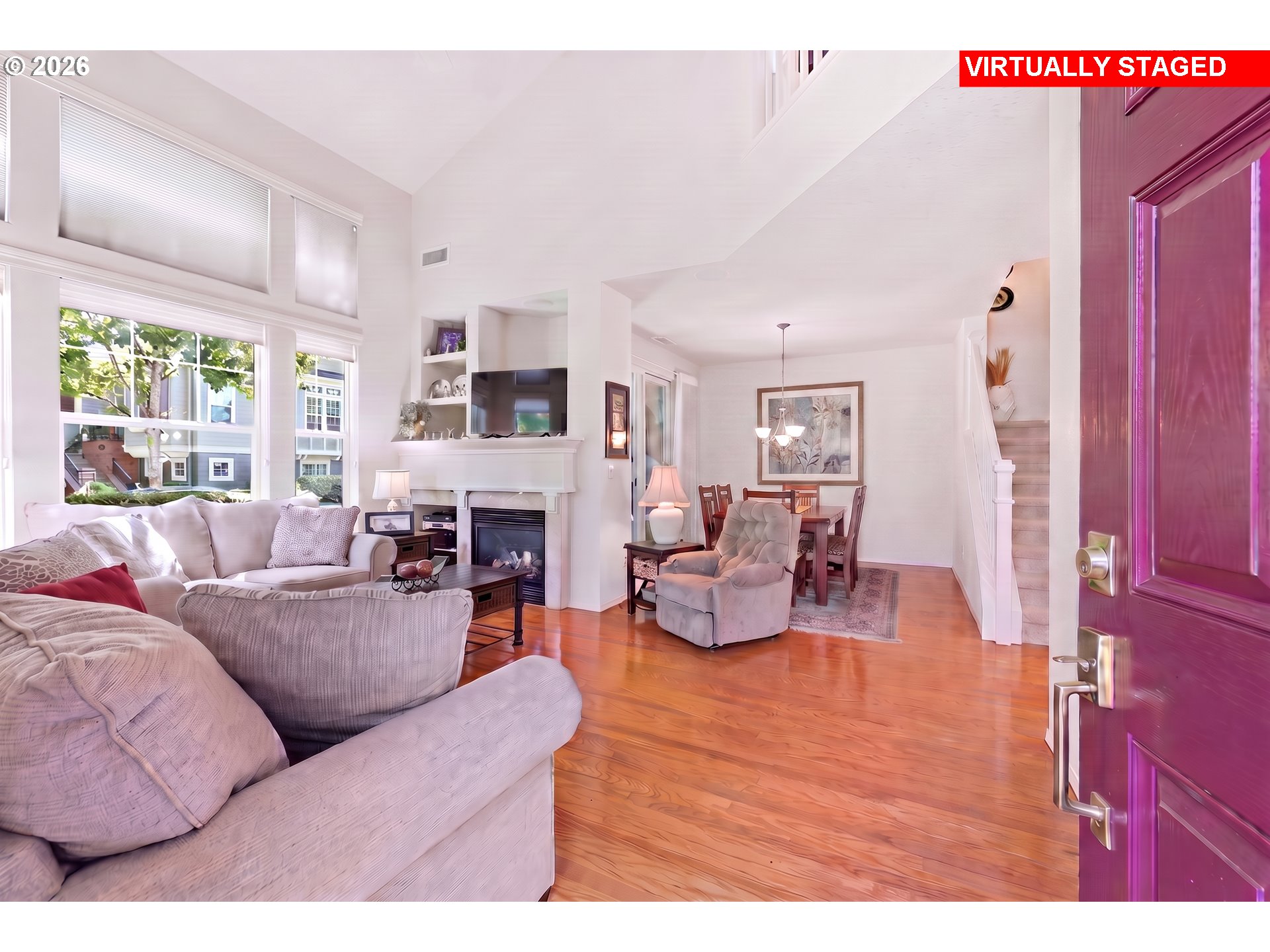 6679 Ne Rosebay Dr Property Photo 2