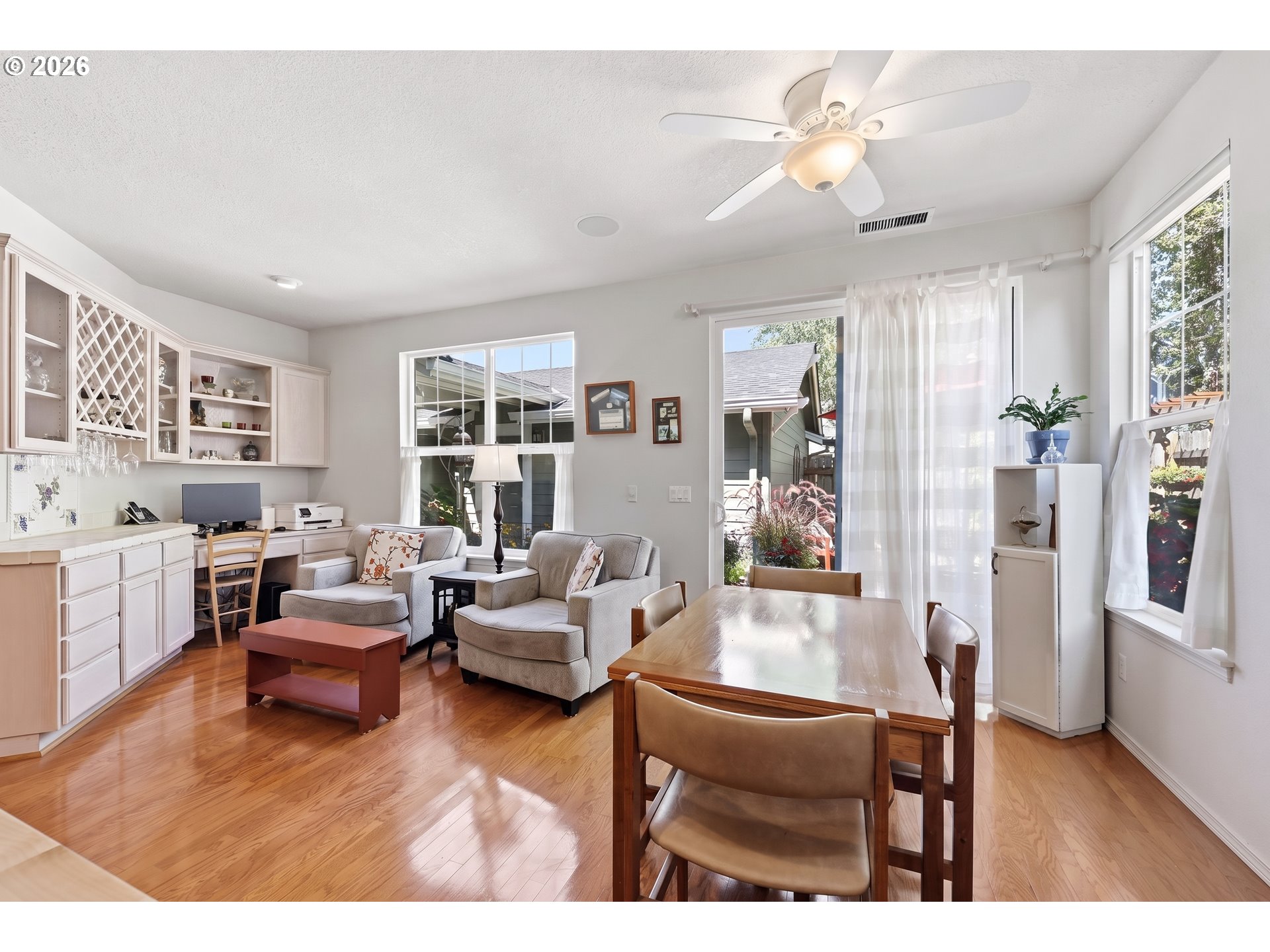 6679 Ne Rosebay Dr Property Photo 13