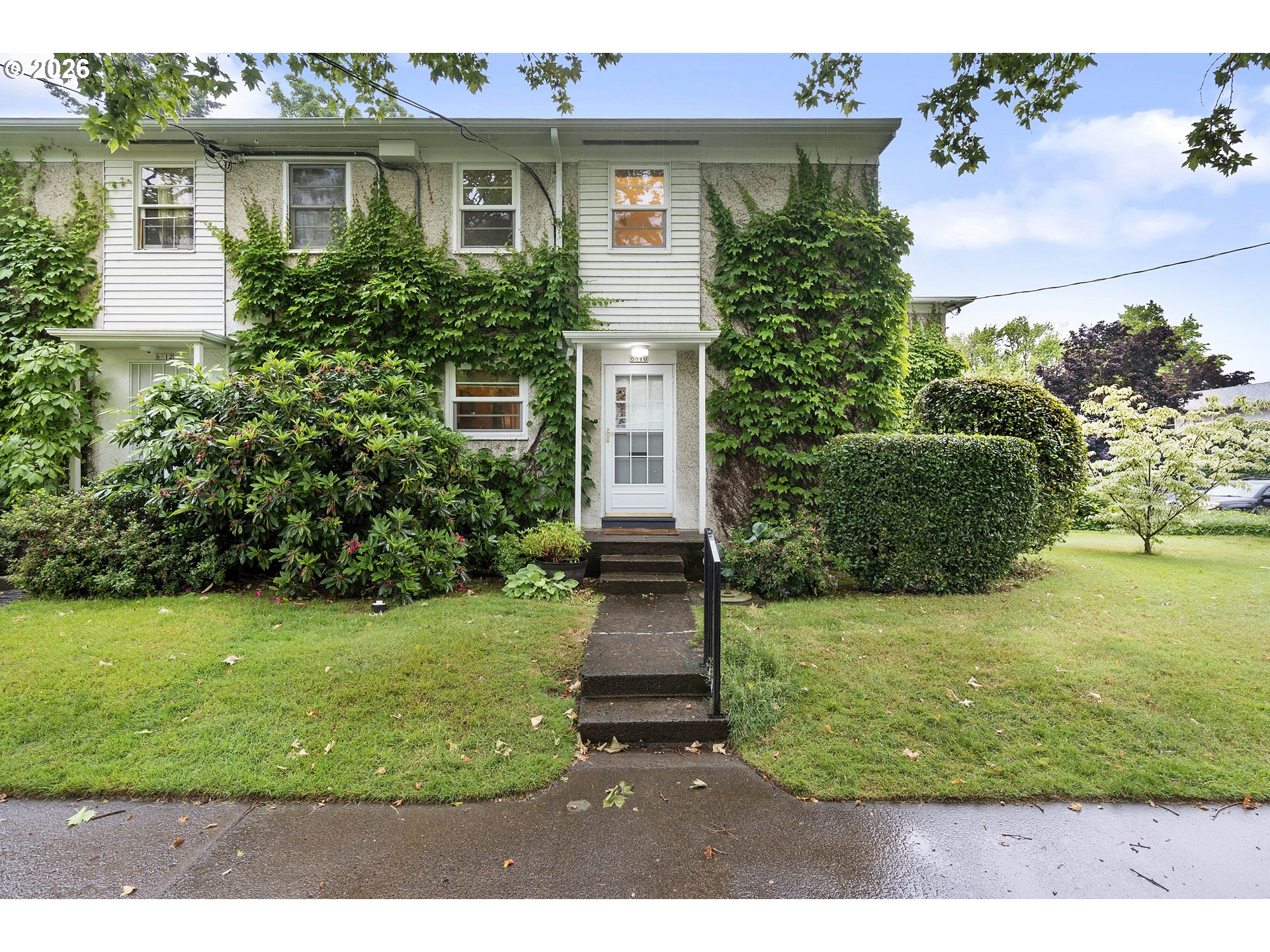 6810 Ne Hancock St Property Photo 1
