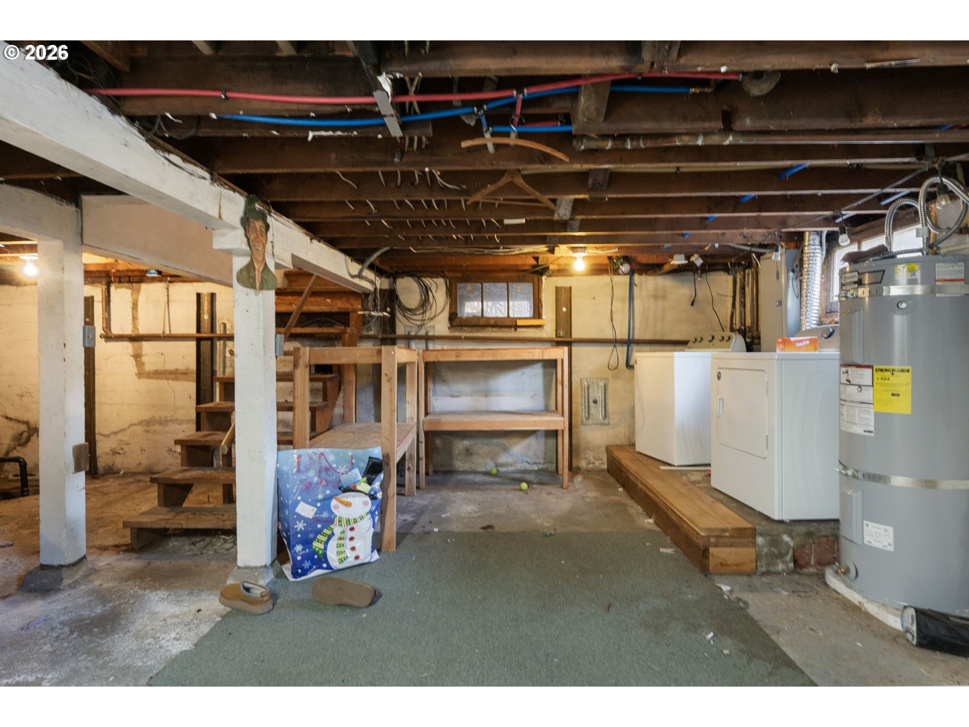933 W 13th Ave Property Photo 15