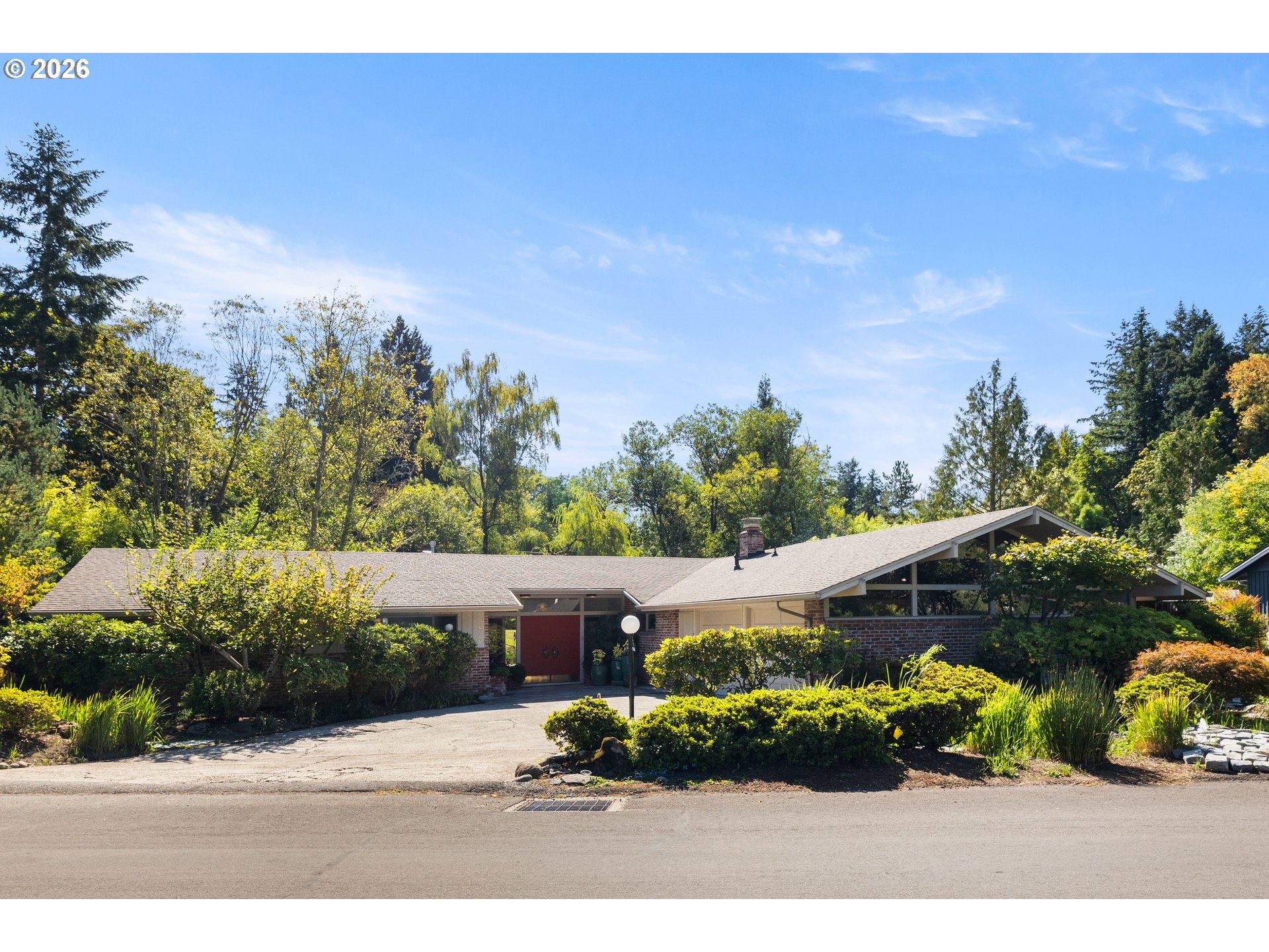 6960 Sw Raleighwood Ln Property Photo 1