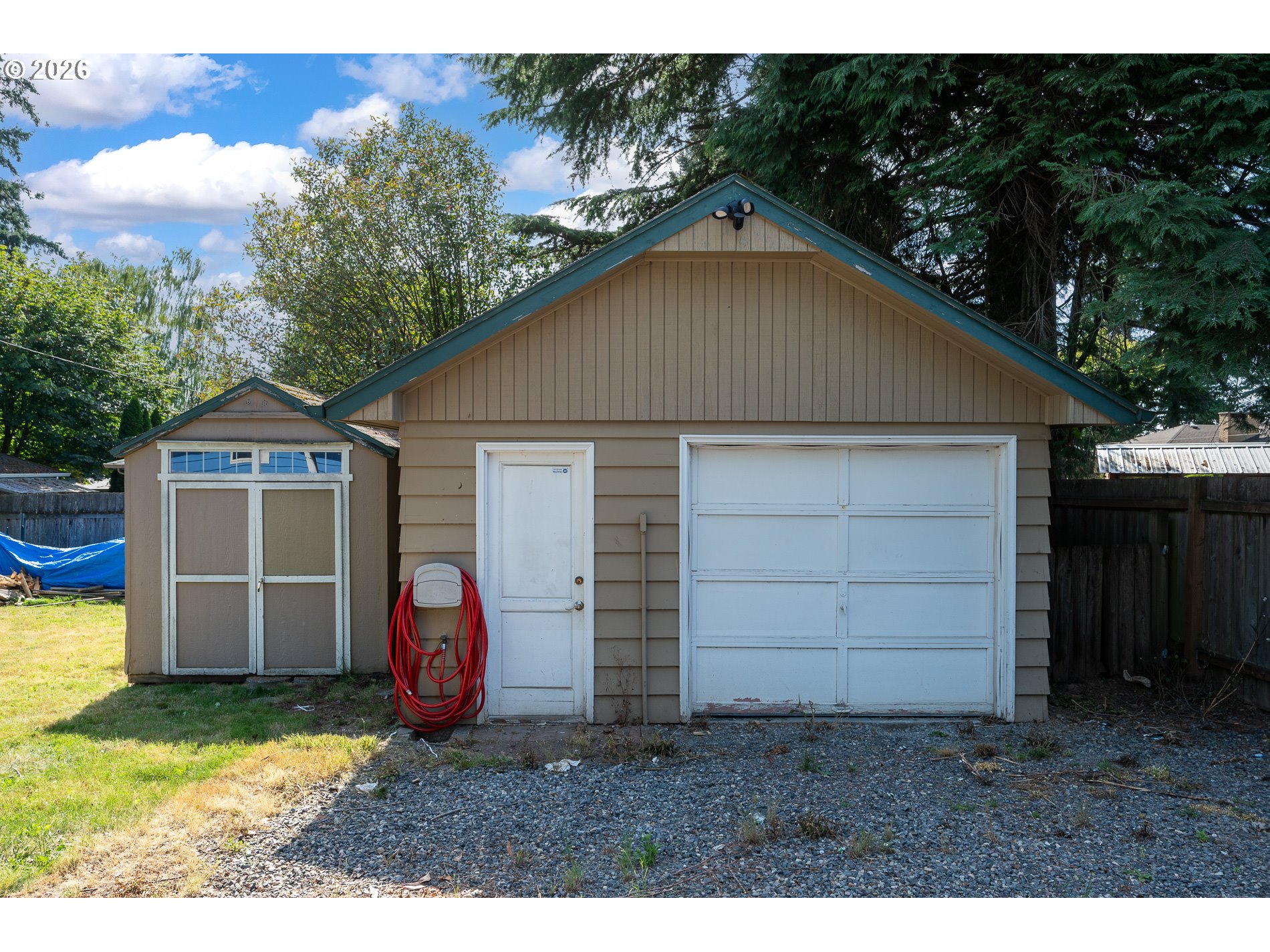 337 Nw Birdsdale Ave Property Photo 25