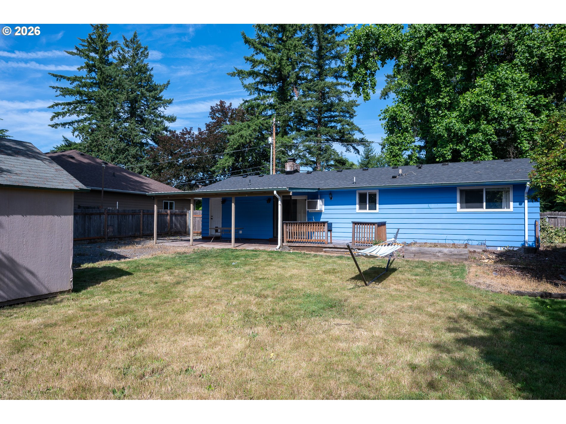 337 Nw Birdsdale Ave Property Photo 28
