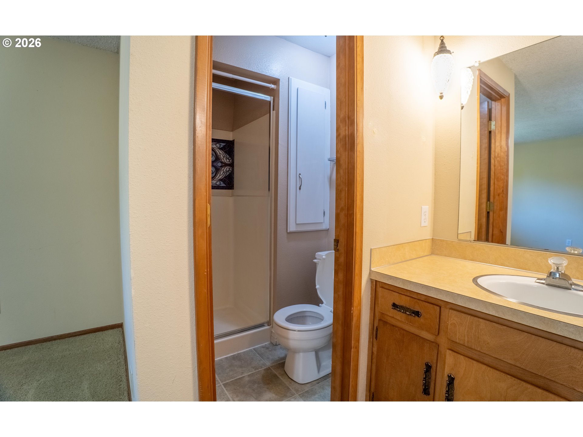 1742 Ne Raywanda Ct Property Photo 28