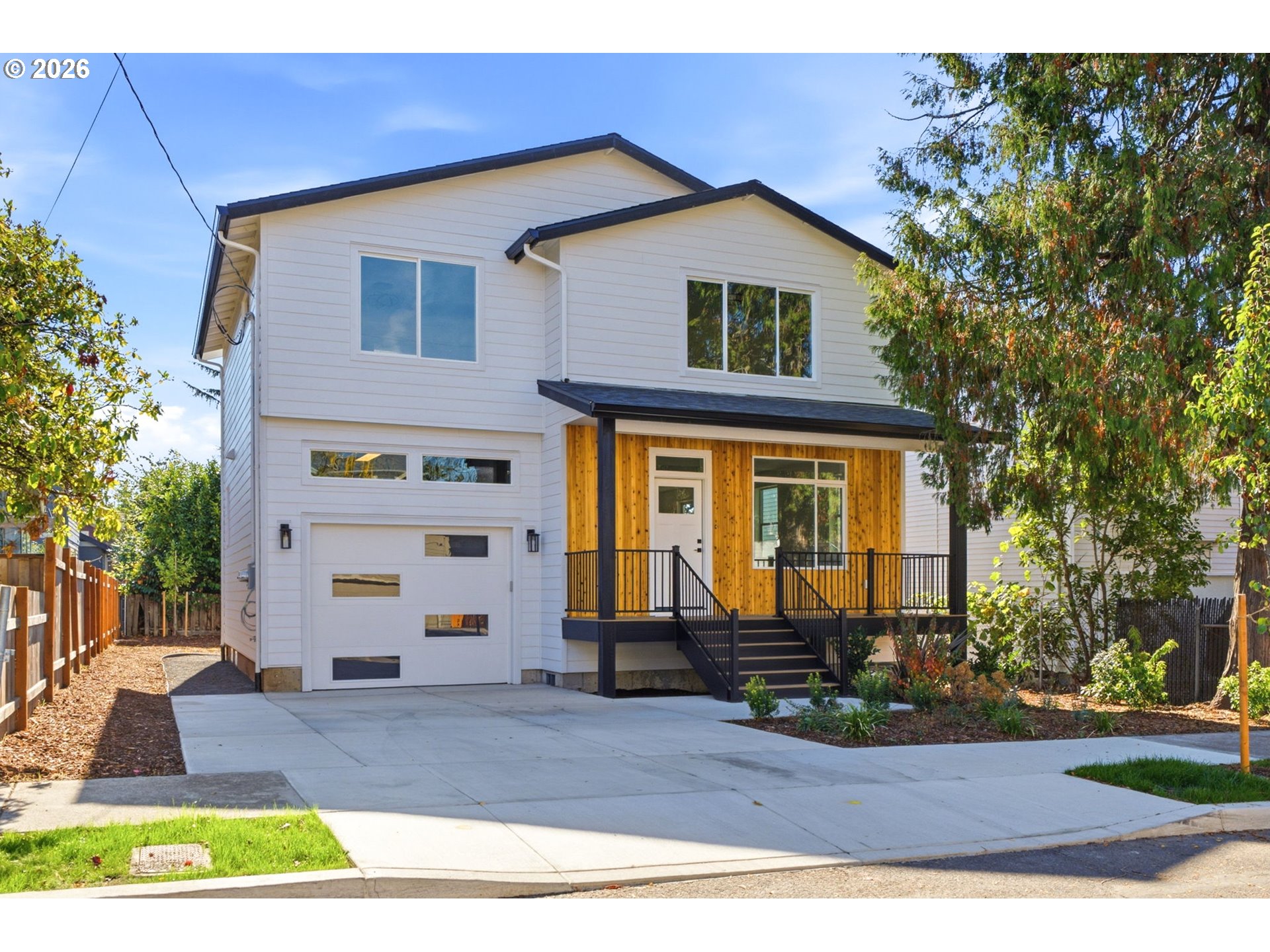 10338 SE RAMONA ST Property Photo 1
