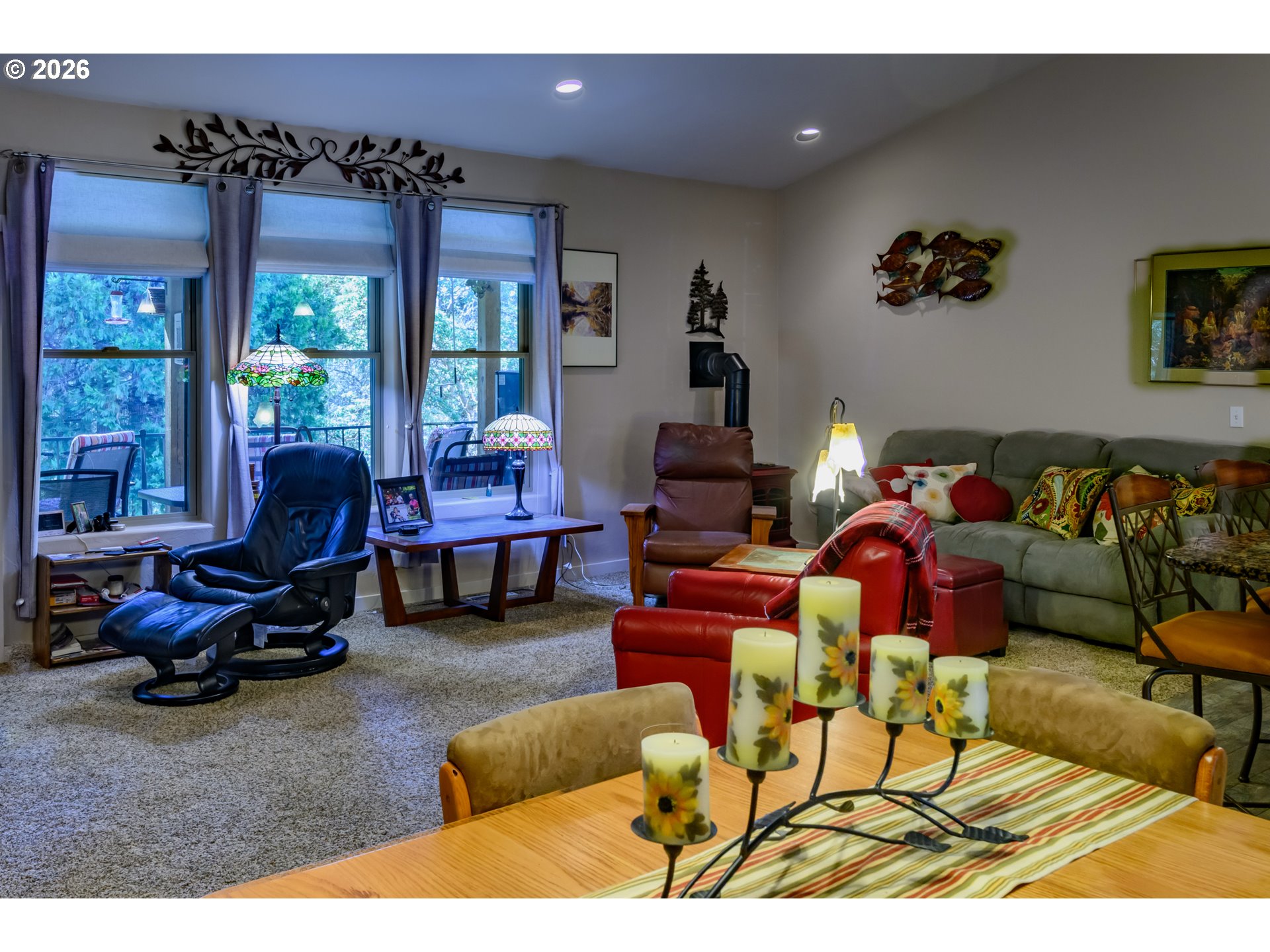 48482 E Meadow Way Property Photo 5