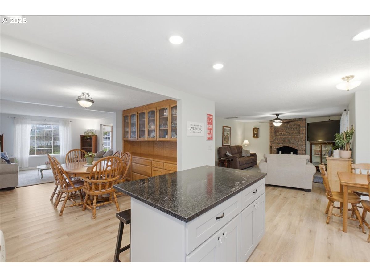 2009 Flag Stone Ct Property Photo 15