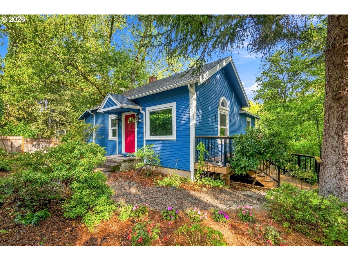 5753 Sw Vermont St Property Photo 1