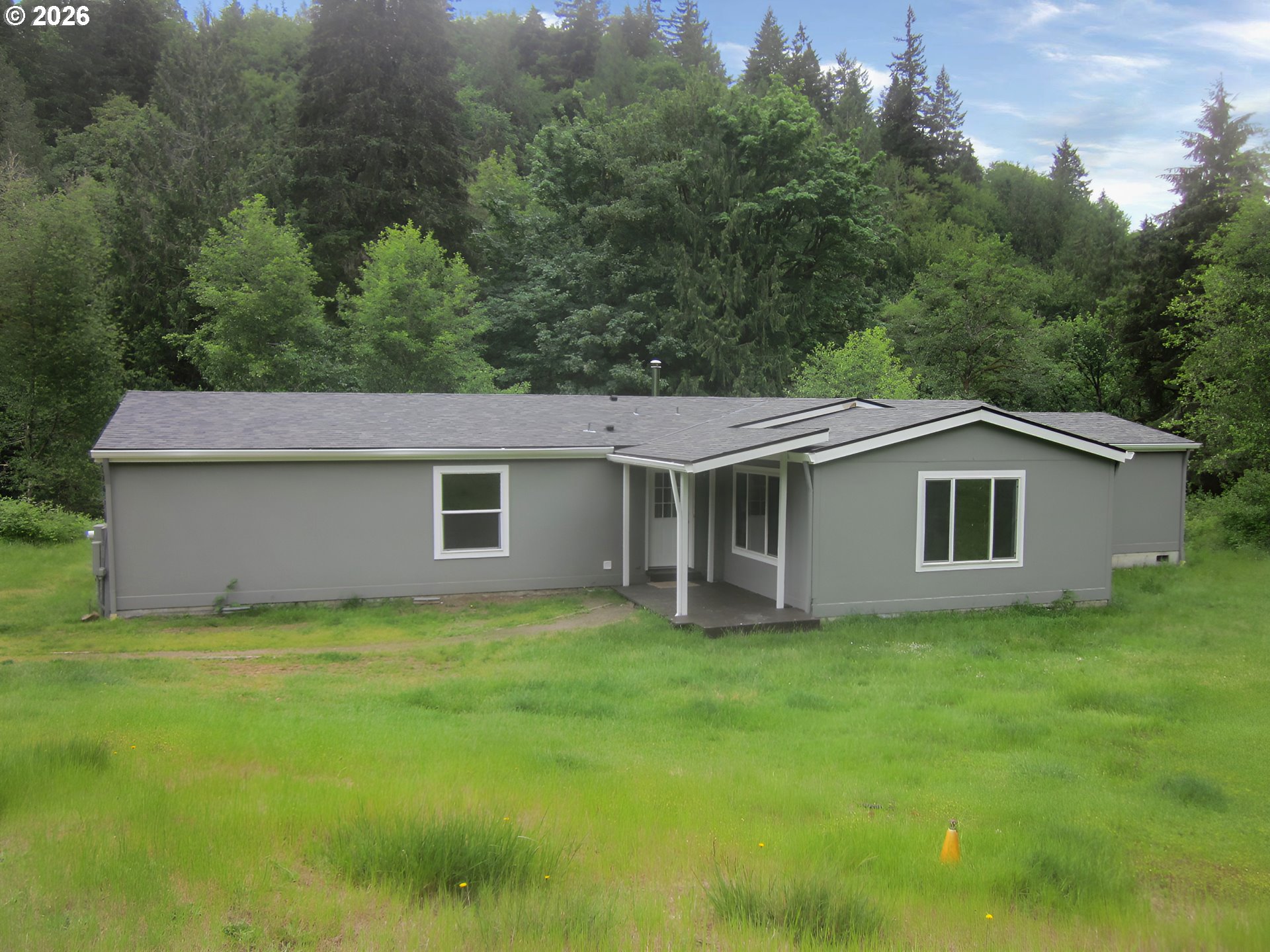 400 FALLERT RD Property Photo 1