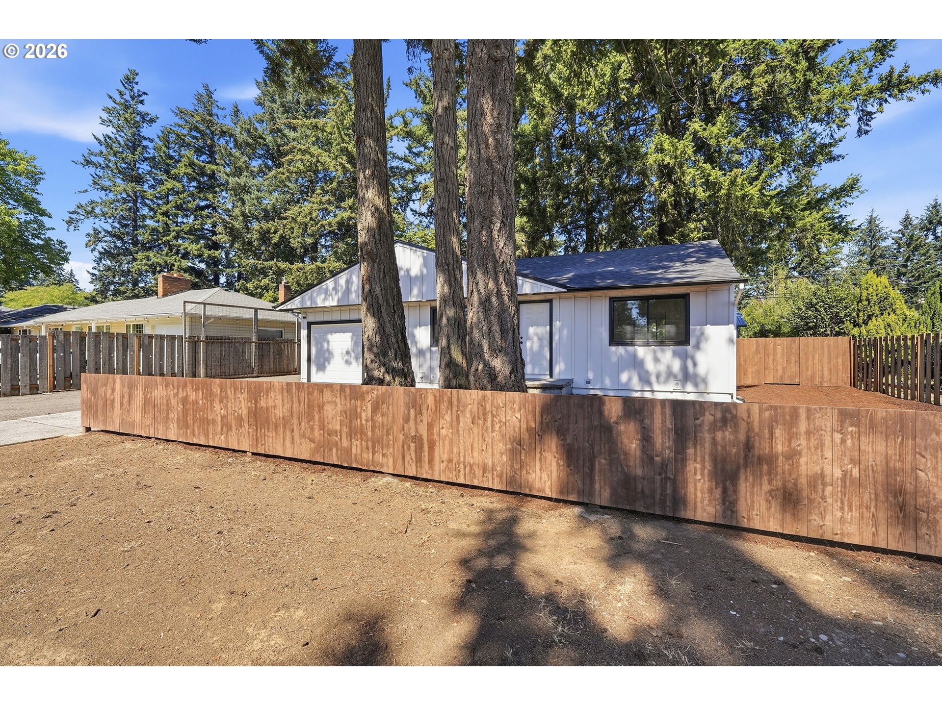 14035 Se Harrison St Property Photo 4
