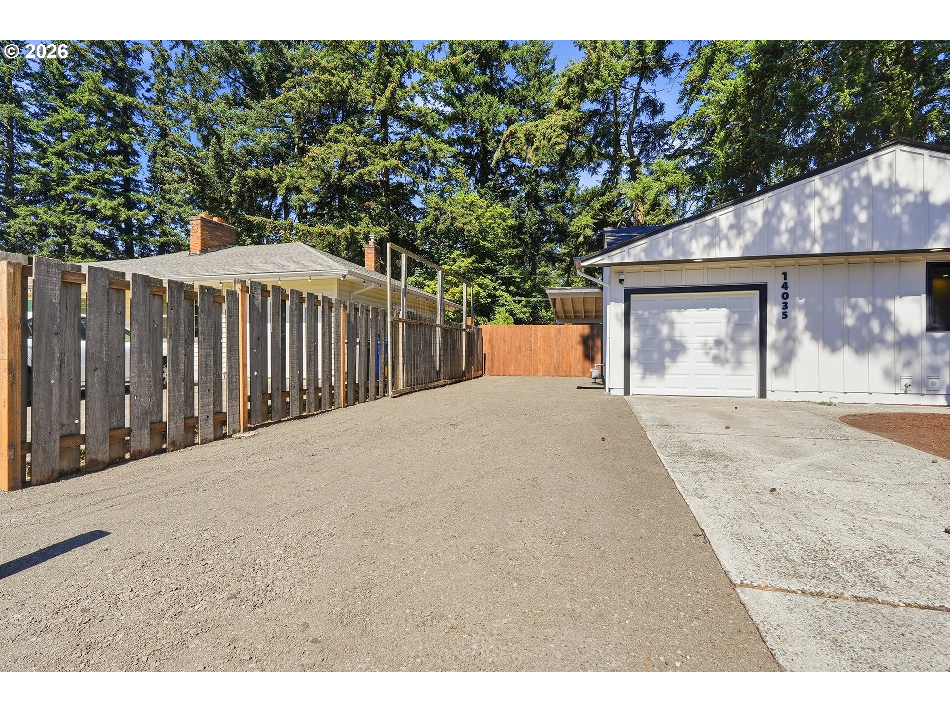 14035 Se Harrison St Property Photo 5