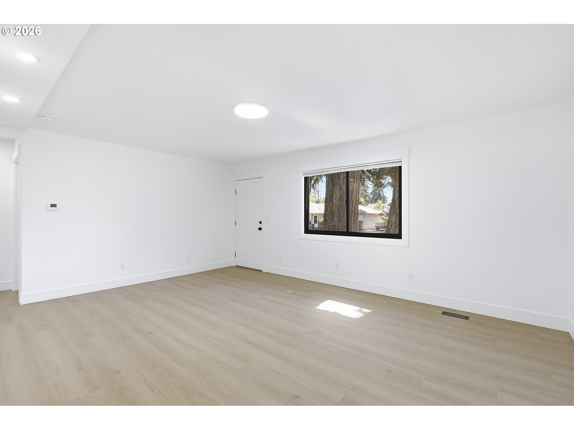 14035 Se Harrison St Property Photo 9