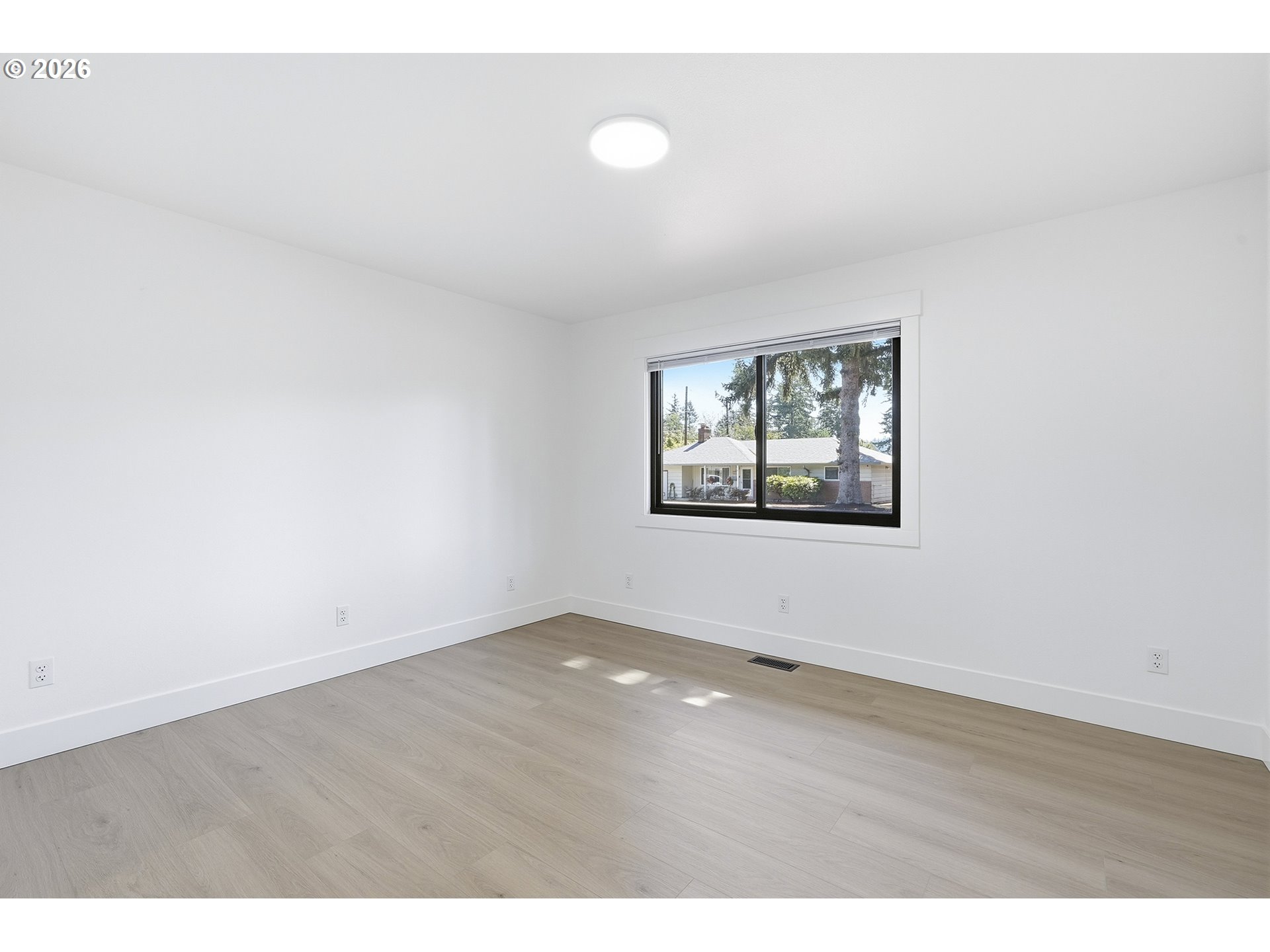 14035 Se Harrison St Property Photo 23