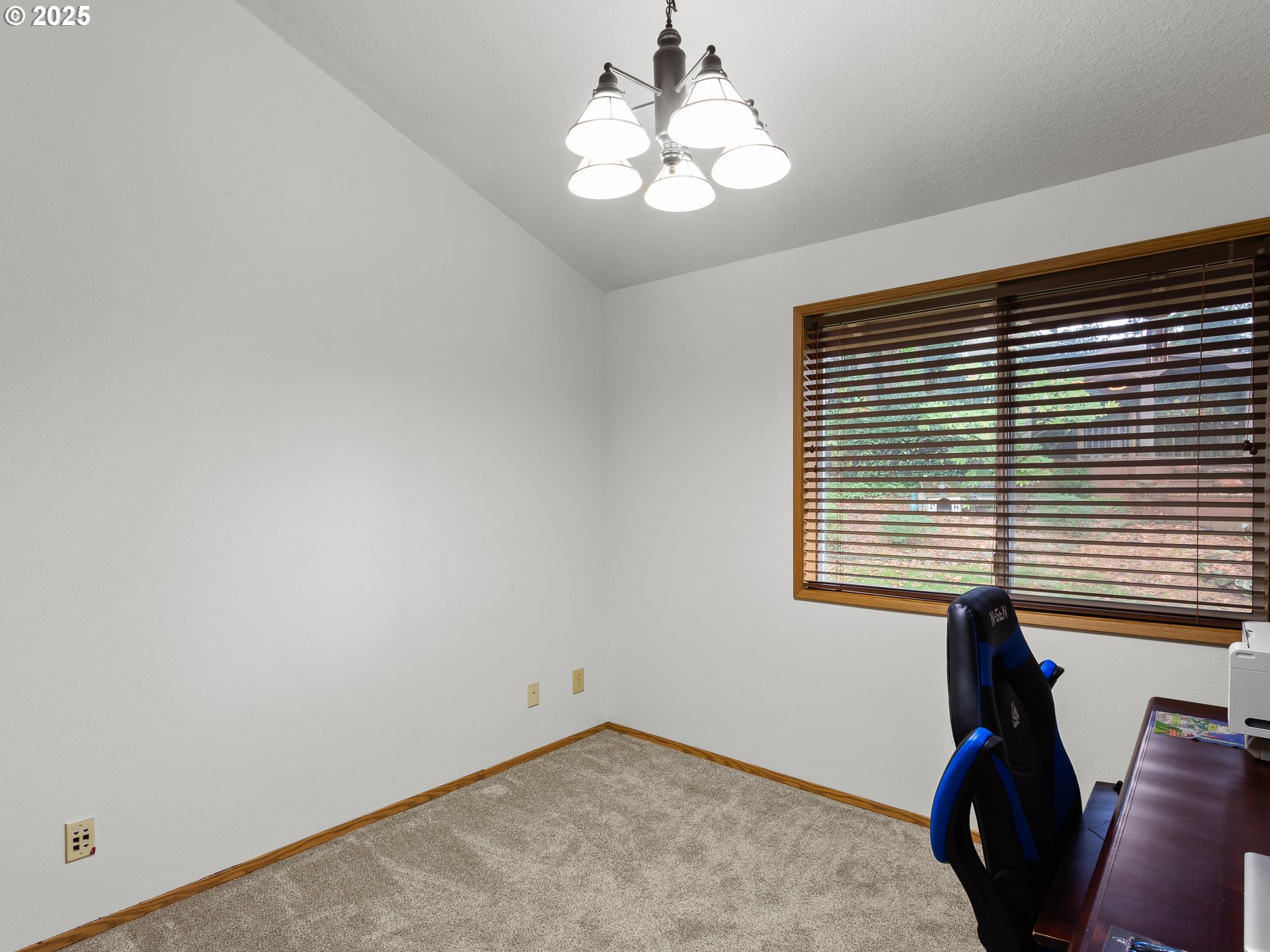 2319 Ne 152nd Cir Property Photo 26