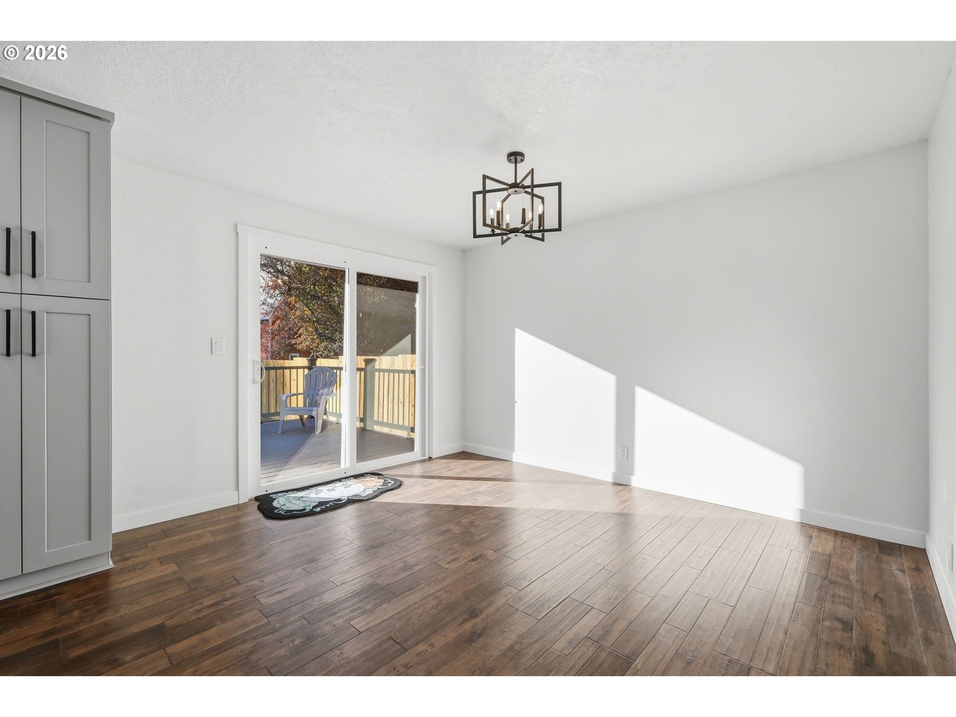 764 71st St Property Photo 10