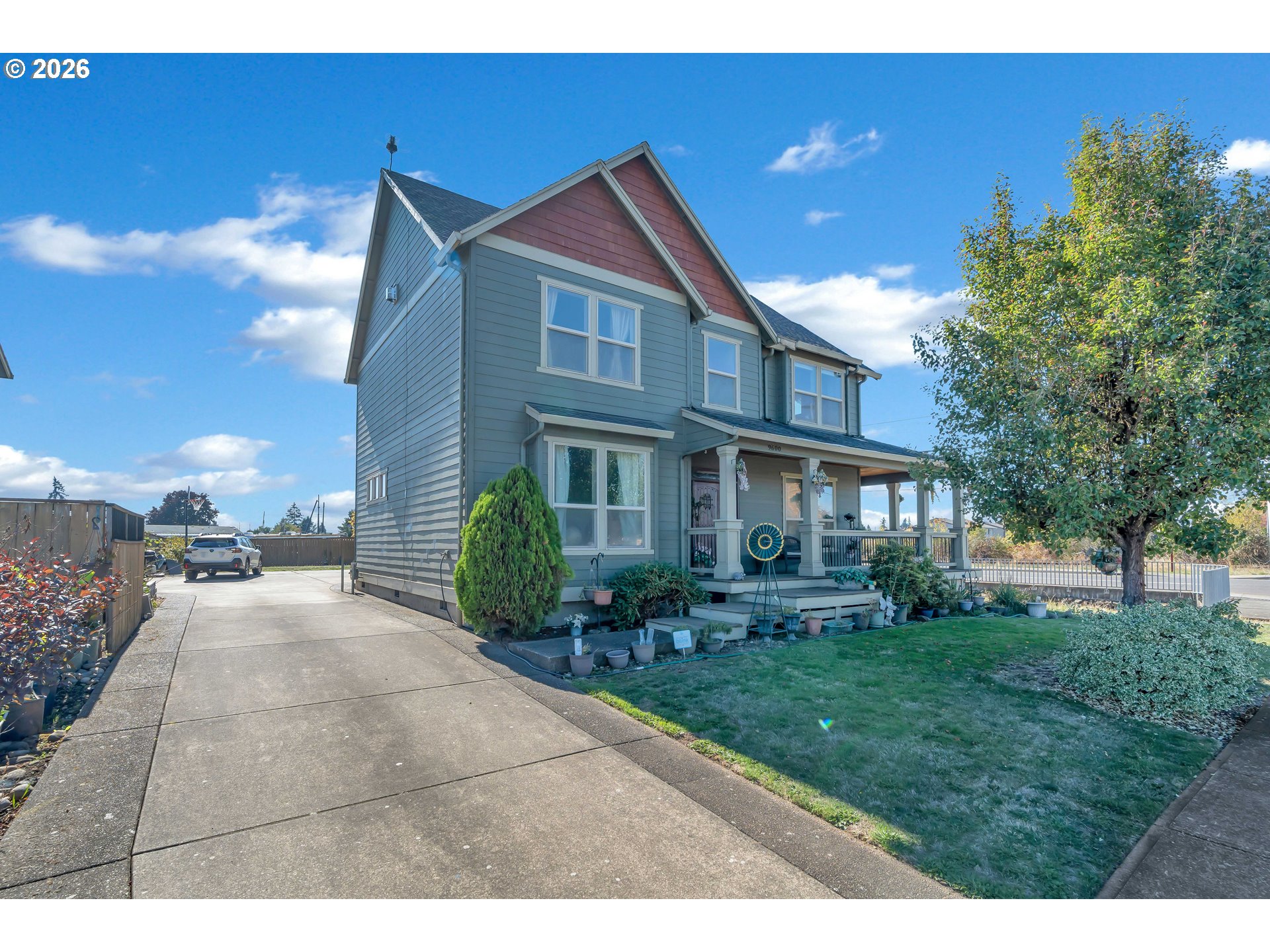 9600 Willamette St Property Photo 3