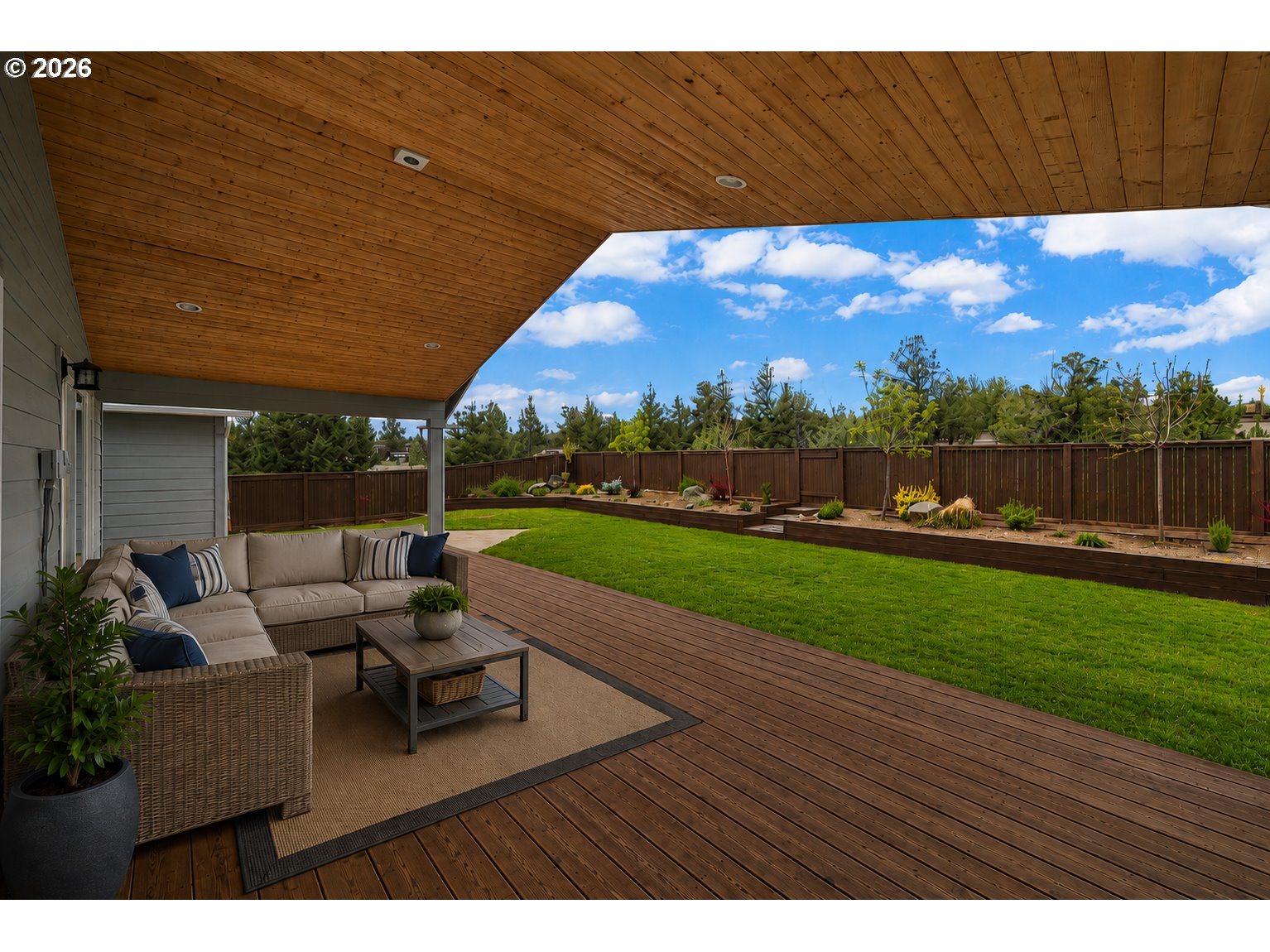 1305 Se Texas Cir Property Photo 1