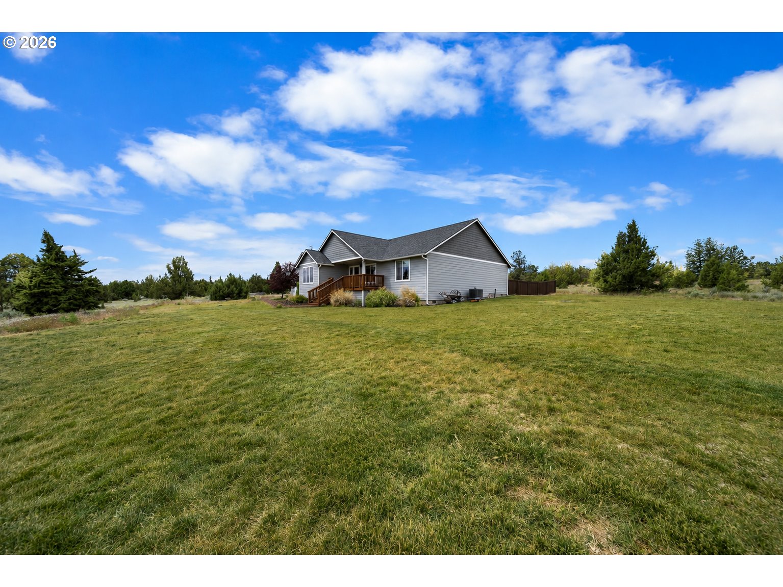 1305 Se Texas Cir Property Photo 4