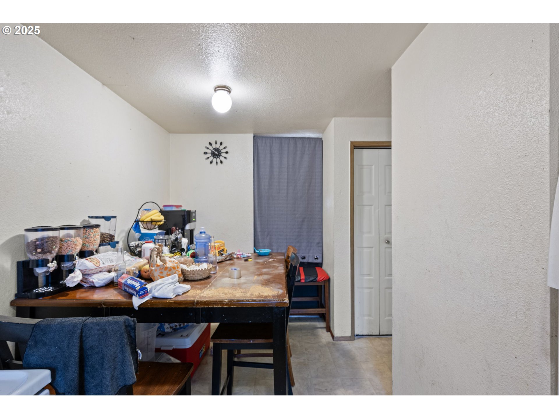 1194 R St Property Photo 5