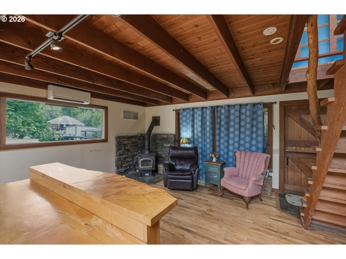 25159 Grange Hall Rd Property Photo 20