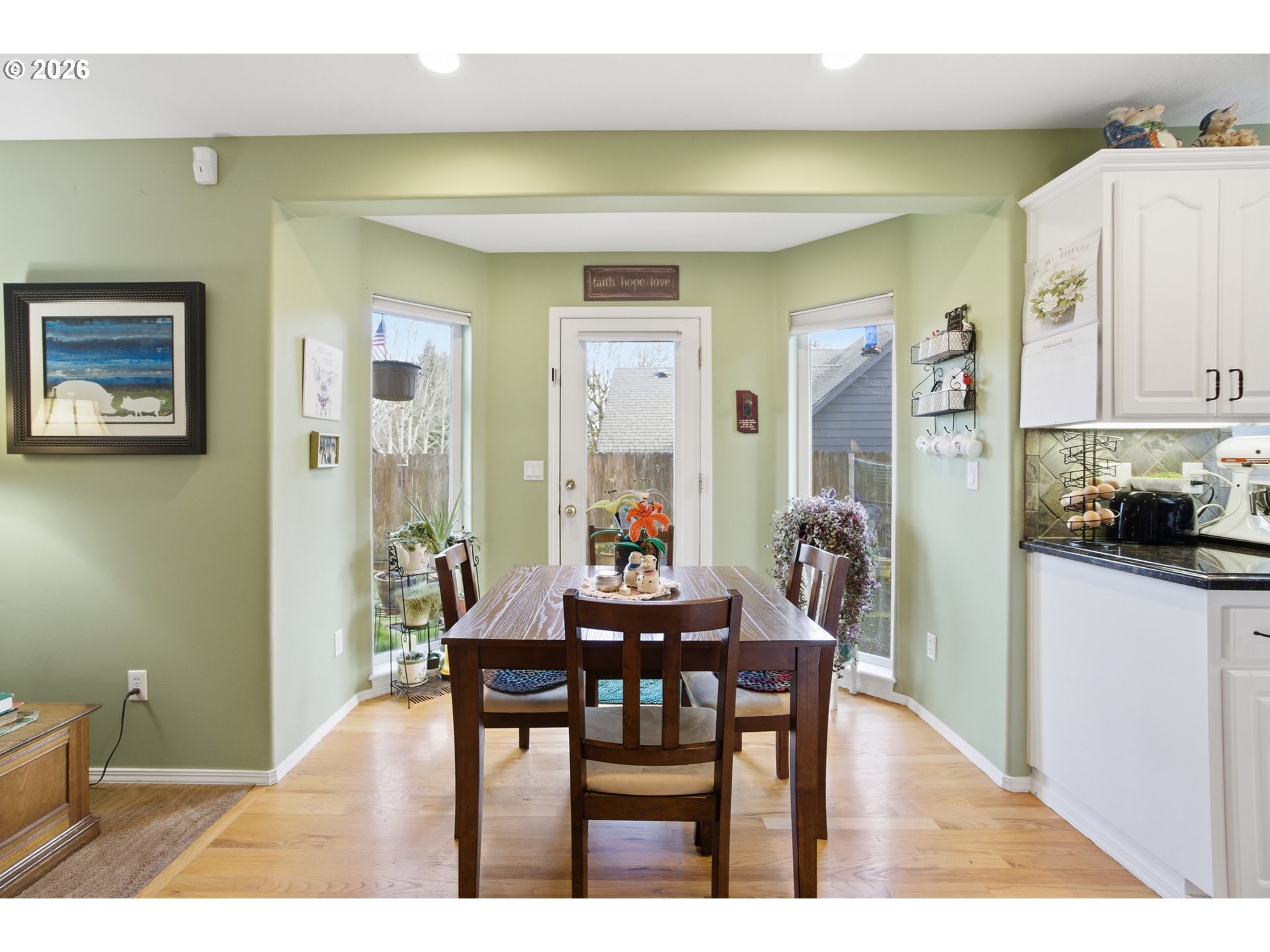 2033 West Park Ct Nw Property Photo 15