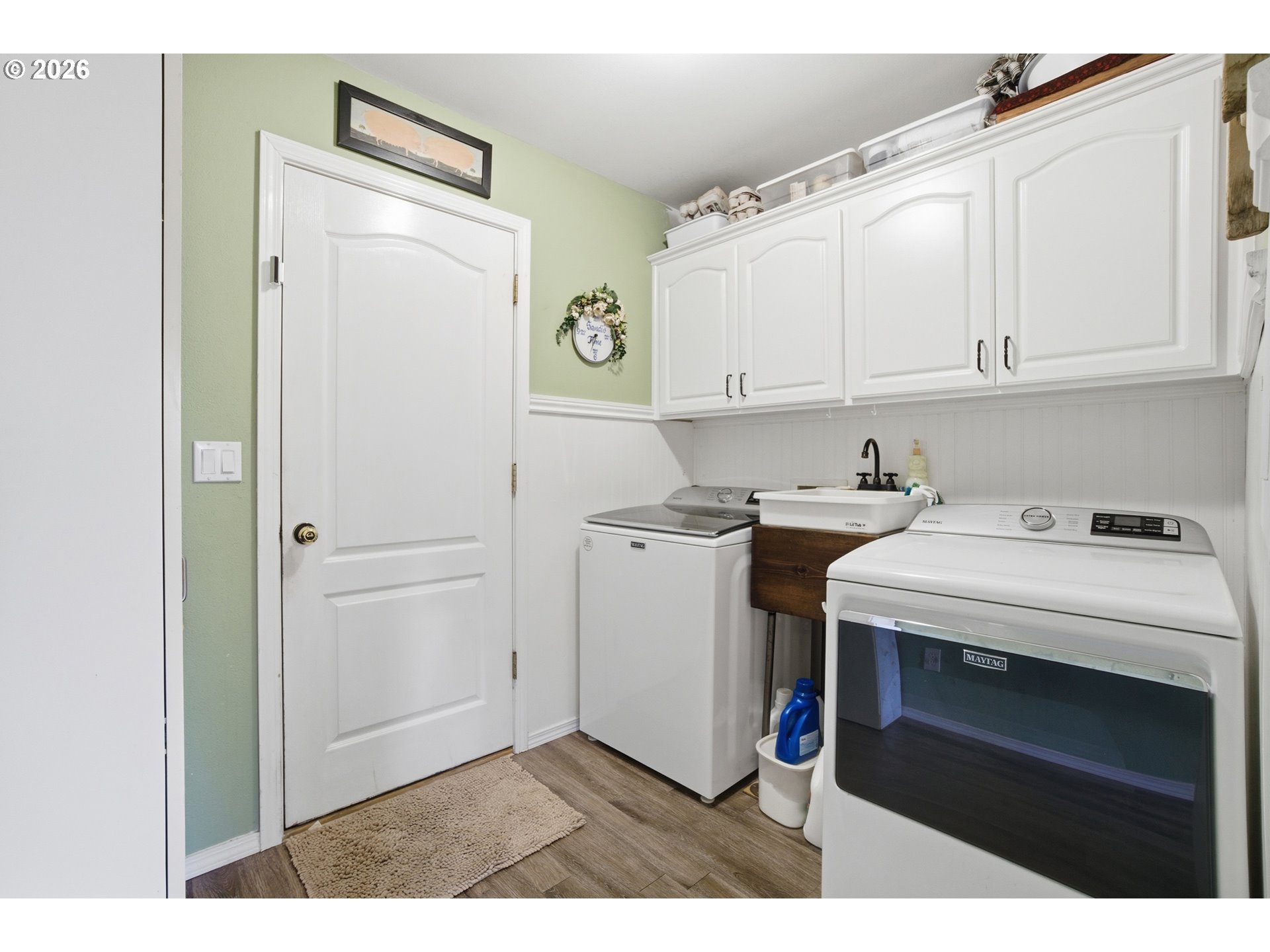 2033 West Park Ct Nw Property Photo 27
