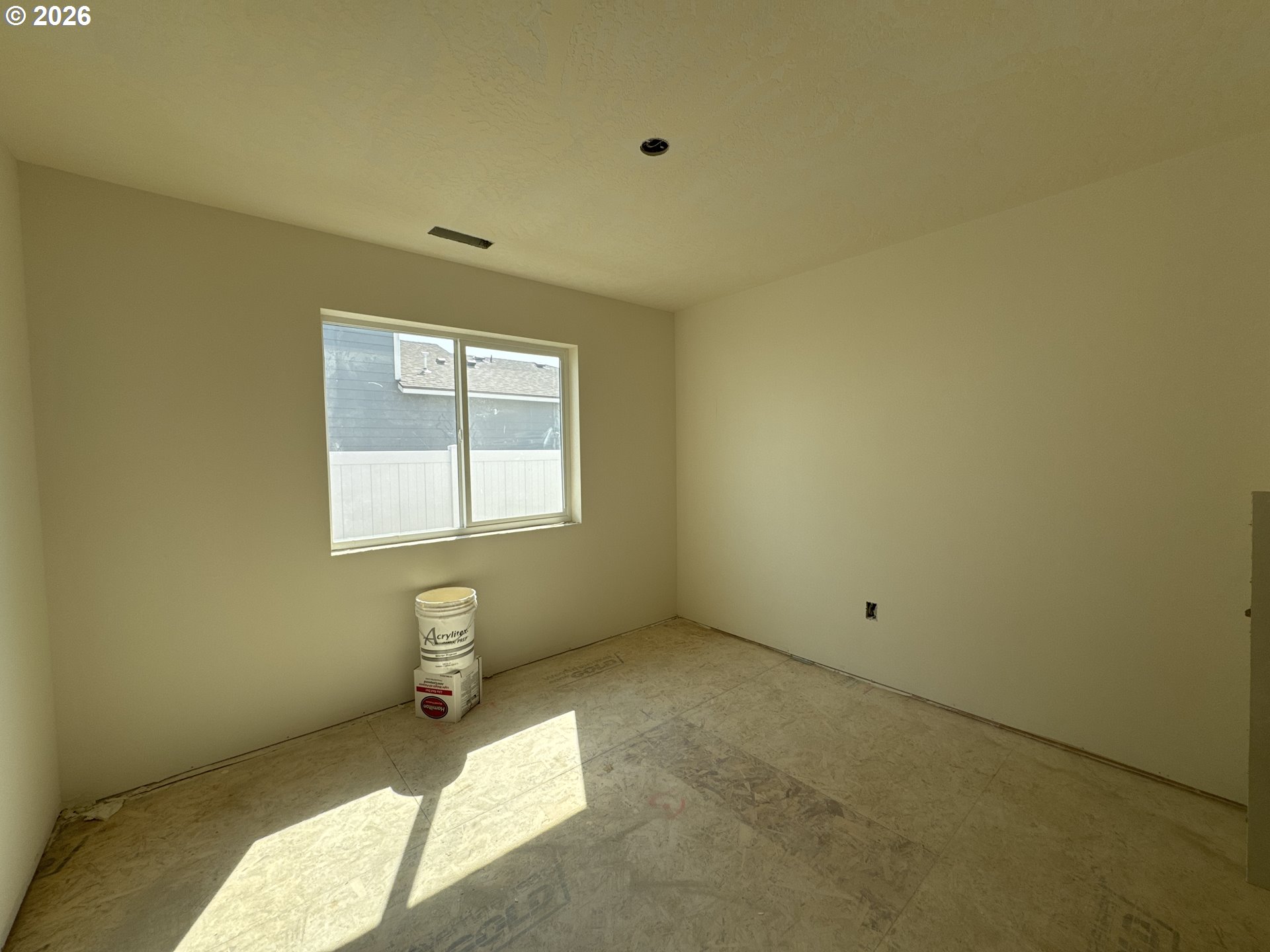 867 E Kinsley Ave Property Photo 10