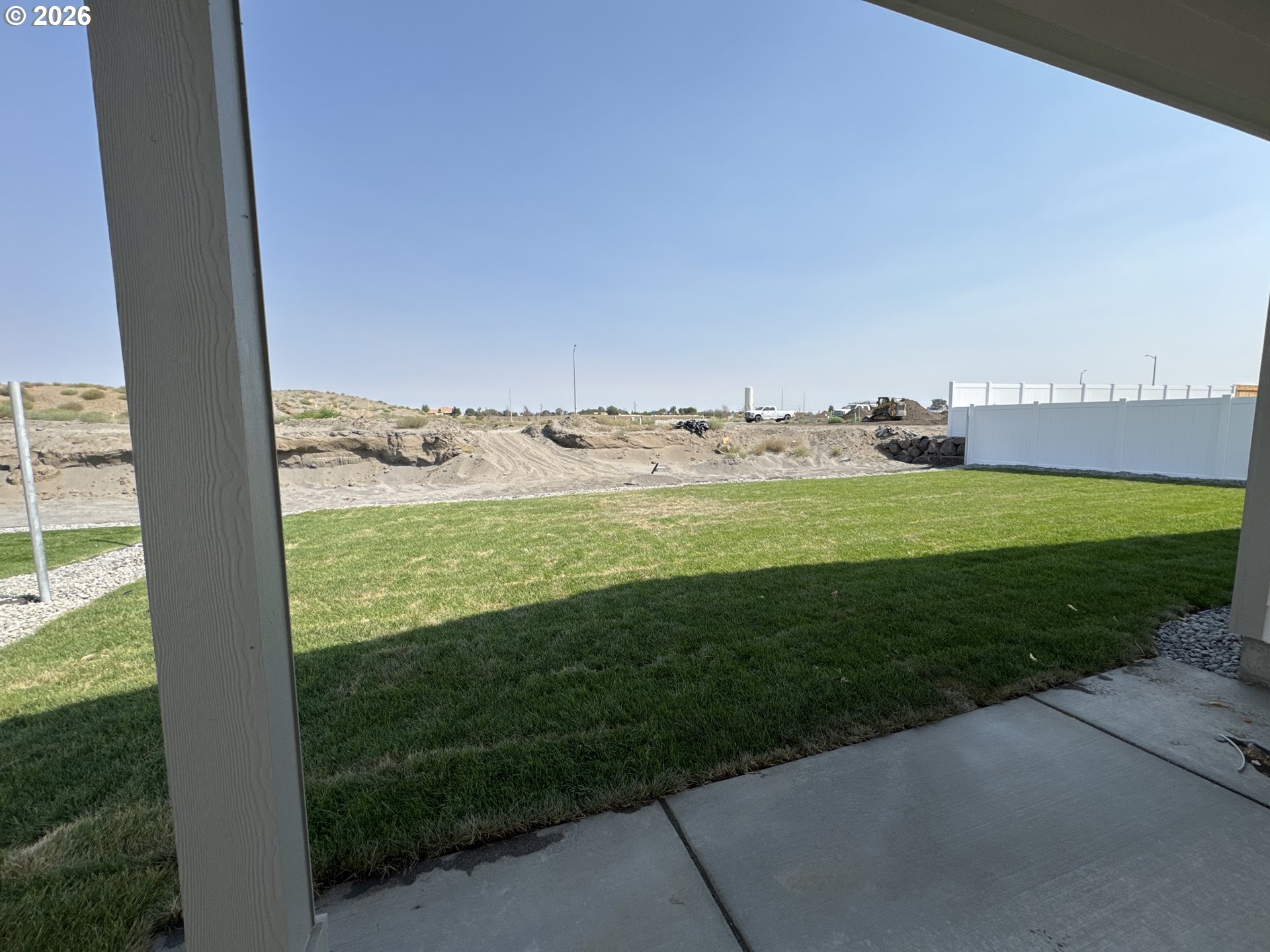 867 E Kinsley Ave Property Photo 13