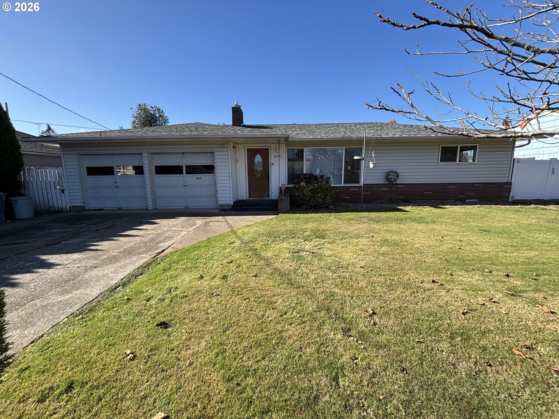 805 TIERRA DR NE Property Photo 1
