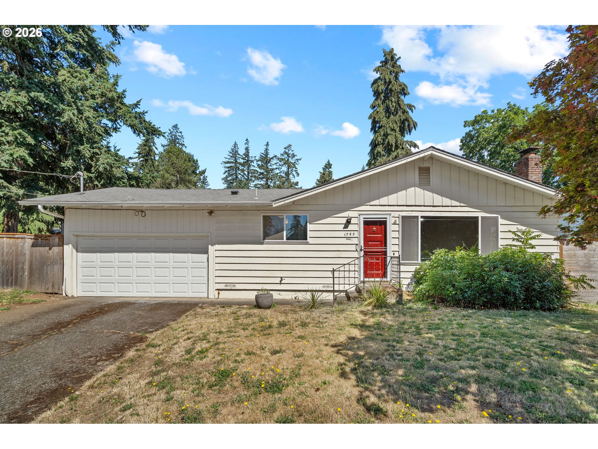 1785 Starlight Dr Property Photo 1