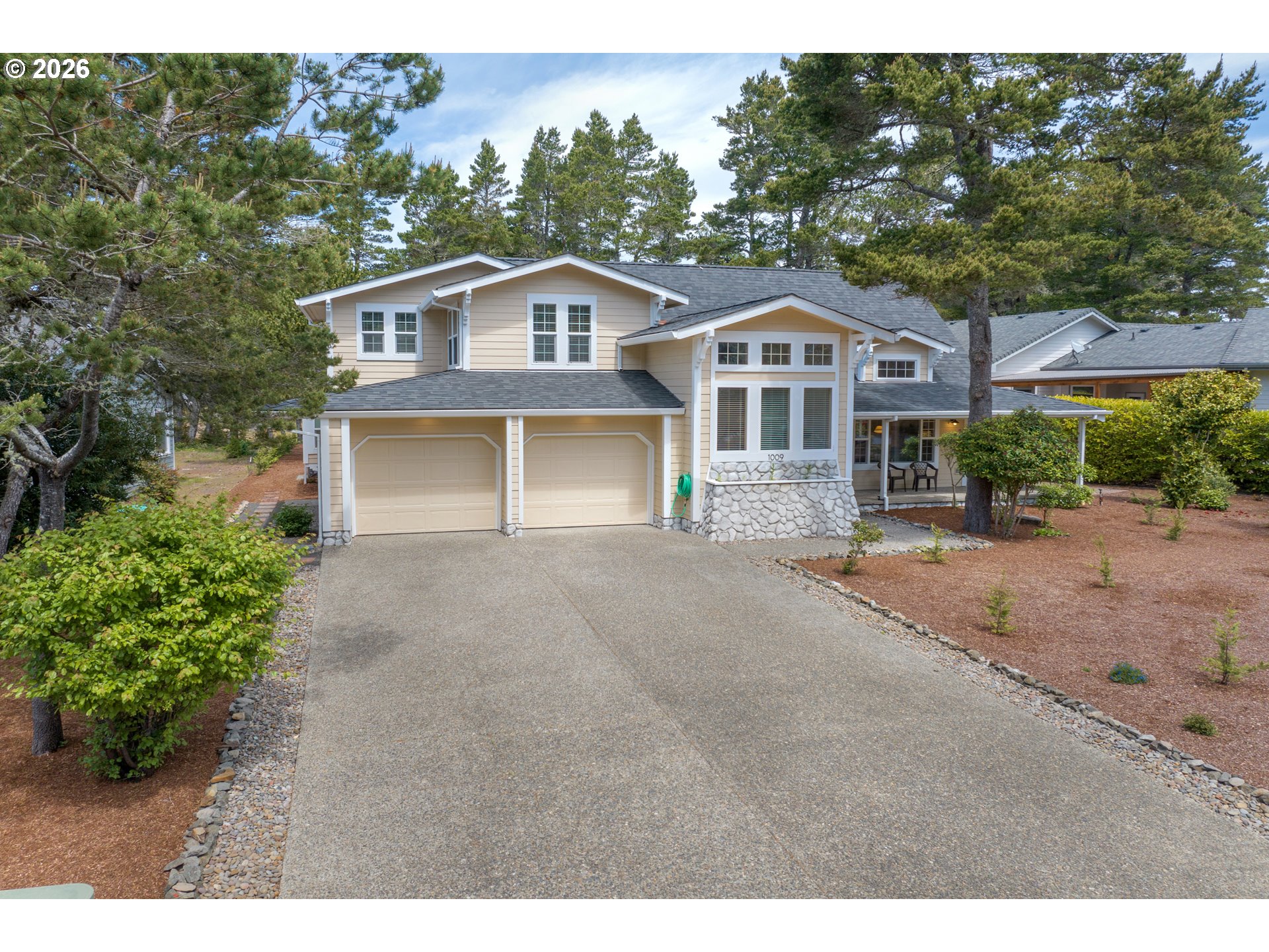 1009 Royal Saint George Dr Property Photo 1