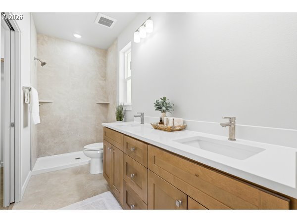 1764 Ne 9th Pl Property Photo 13