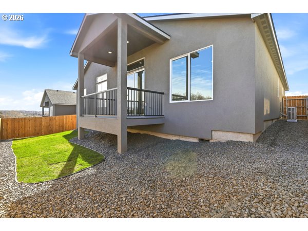 1764 Ne 9th Pl Property Photo 17