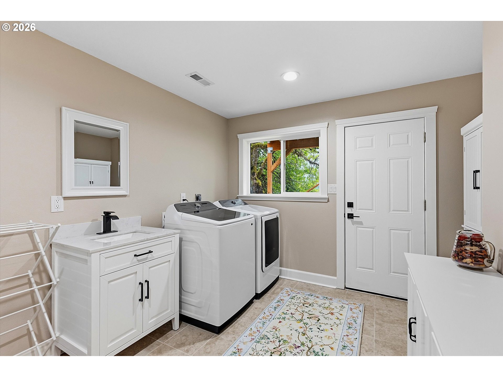 25789 Nw Green Mountain Rd Property Photo 27
