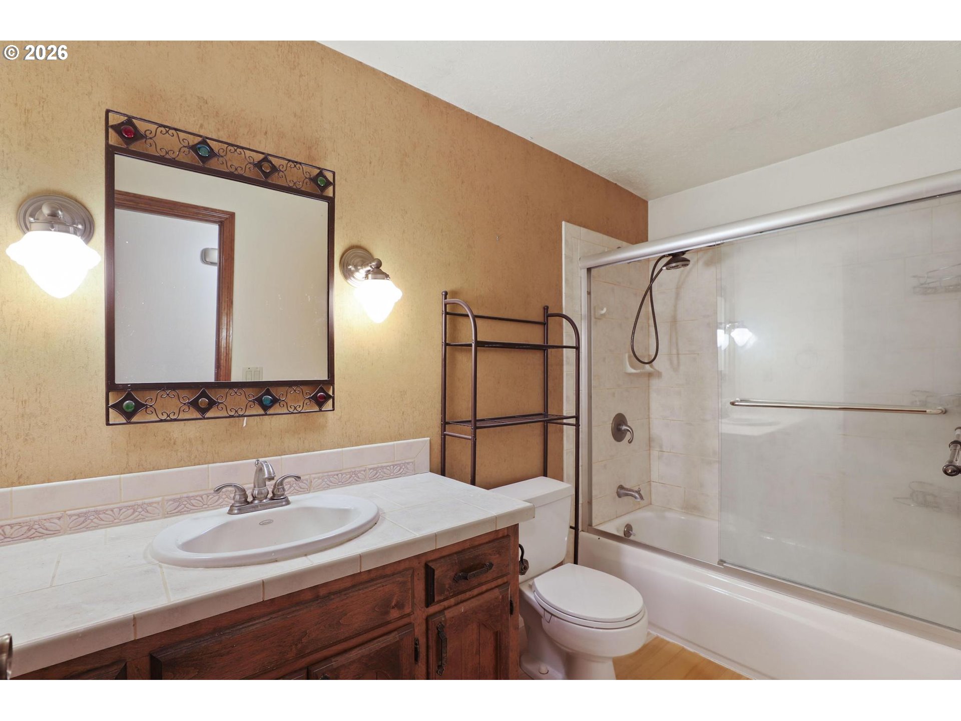 577 Citation Dr Ne Property Photo 11