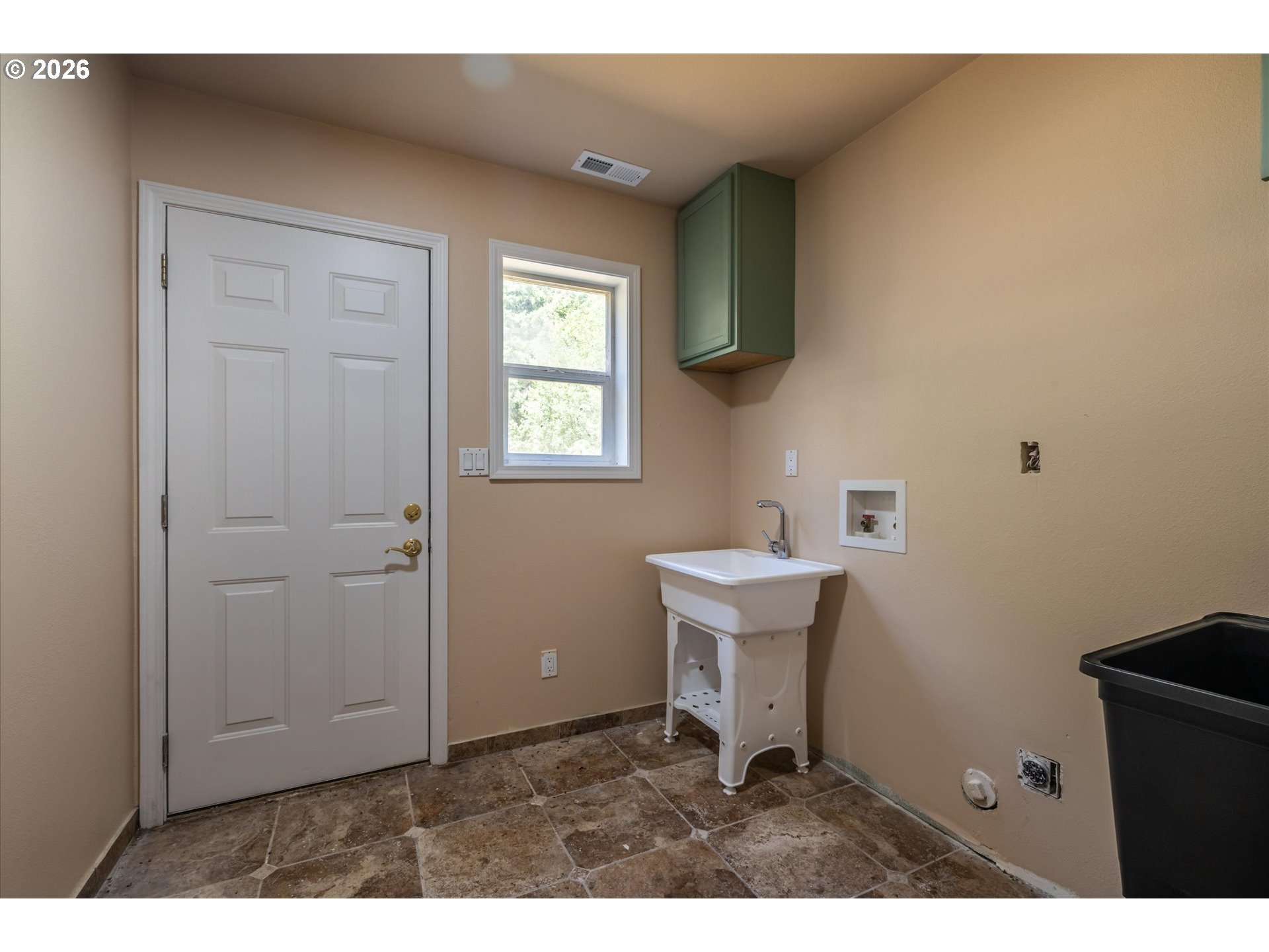 93845 Upper Loop Rd Property Photo 14