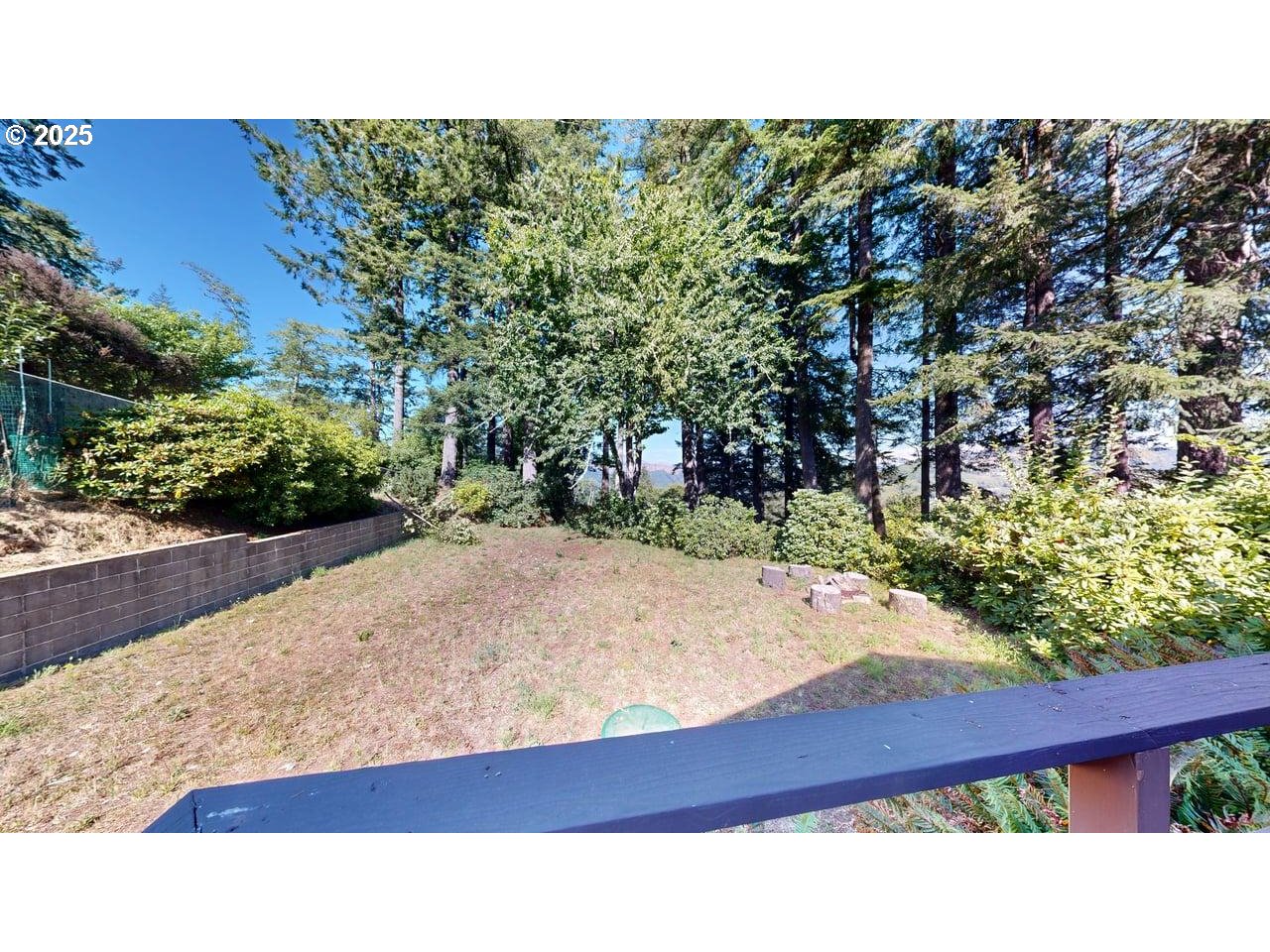 16945 Pacific View Dr Property Photo 27
