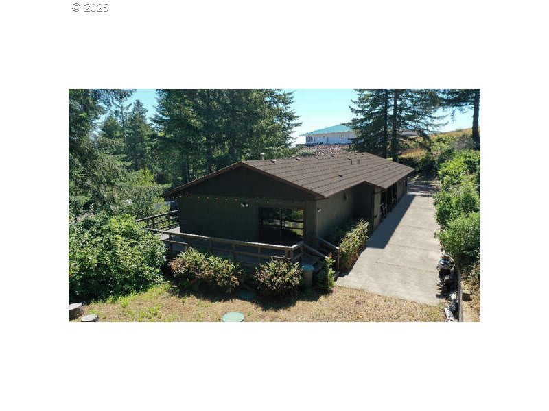 16945 Pacific View Dr Property Photo 32
