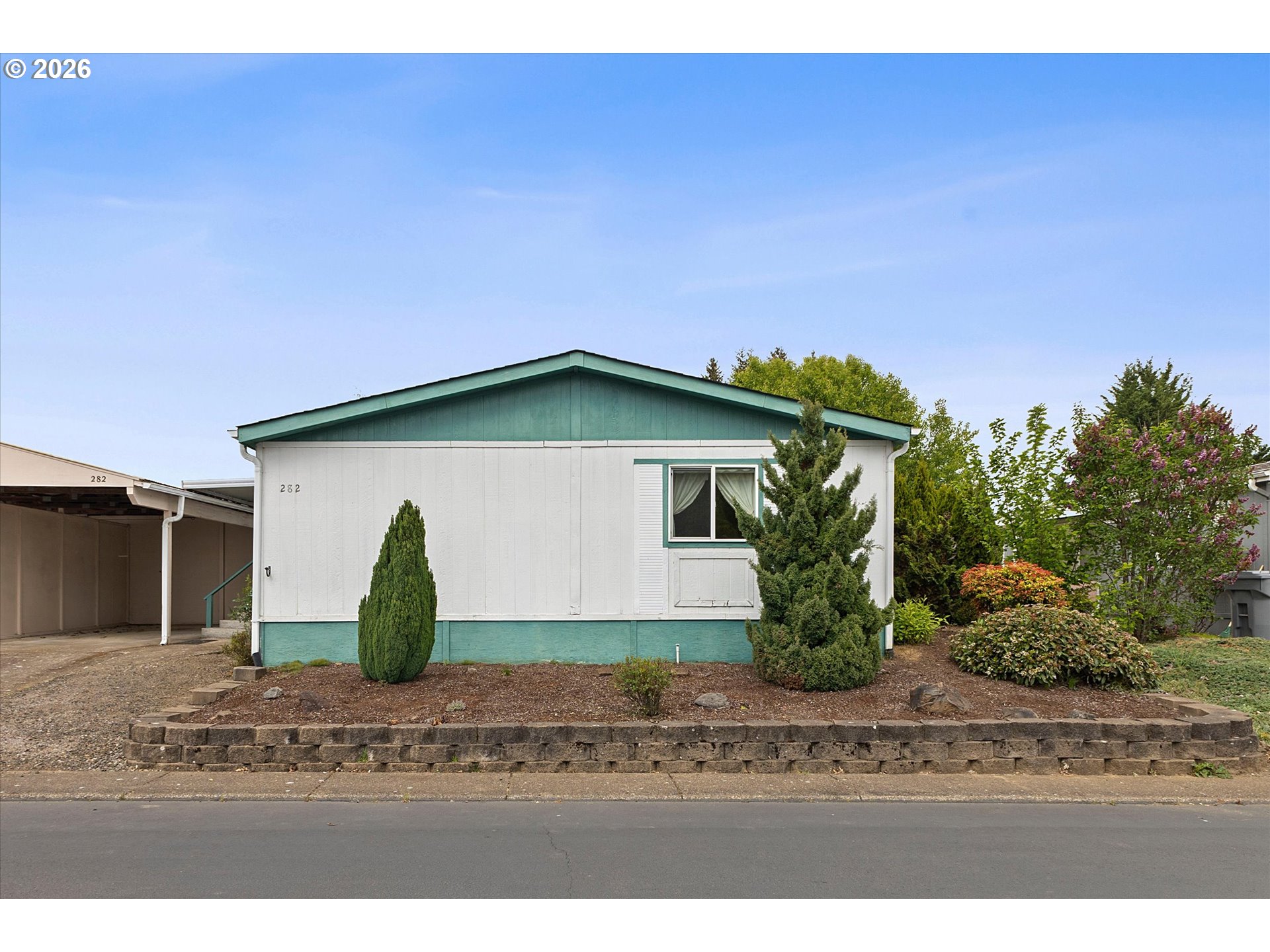 300 Se Lacreole Dr Property Photo 1